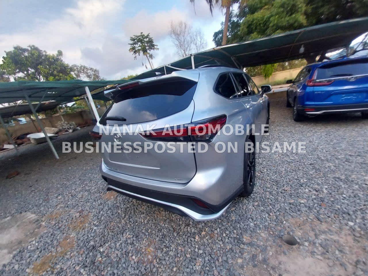 Toyota Highlander 2024, Foreign Used, Silver 