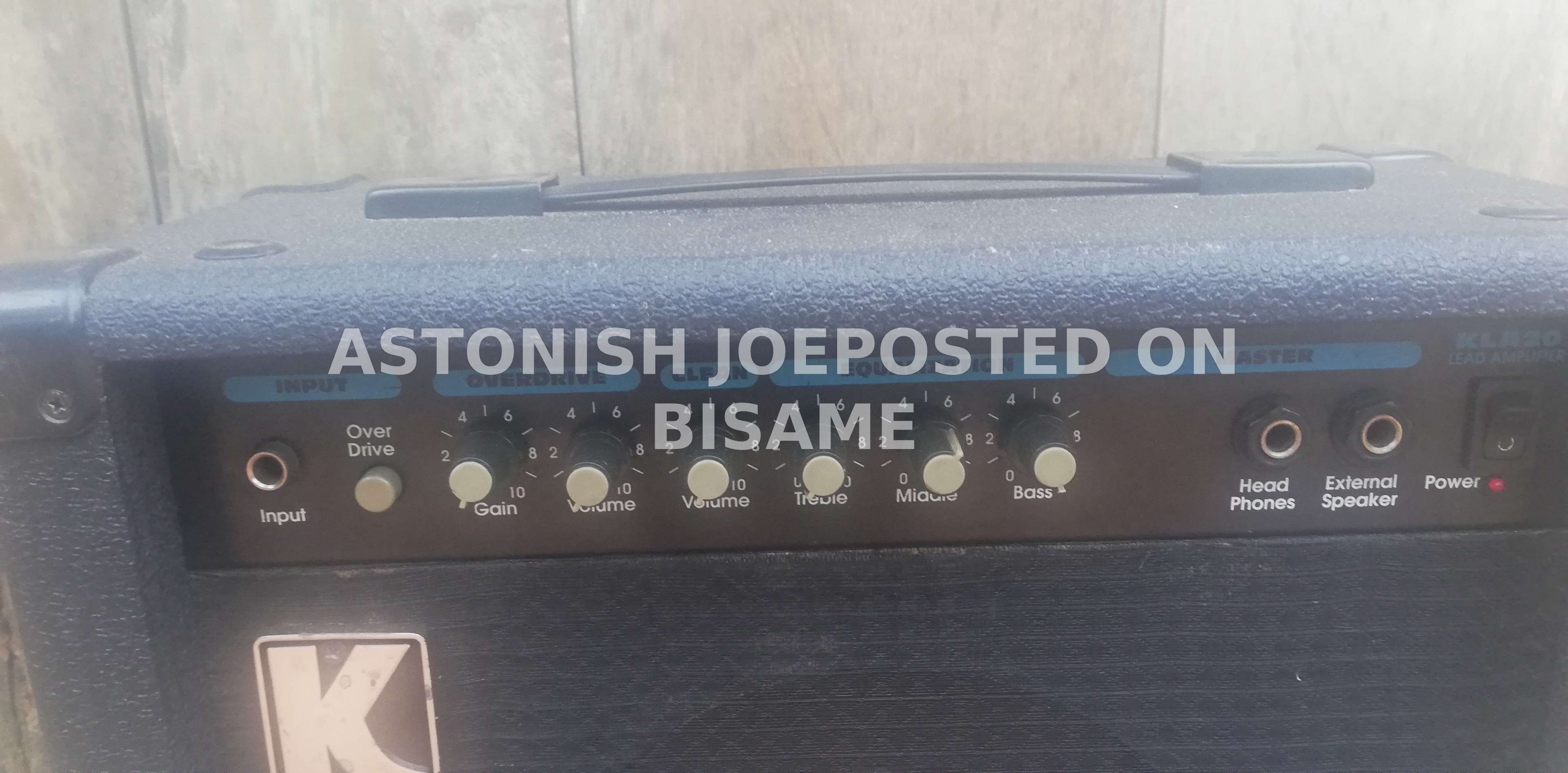 guitar Combo with lineout - Used