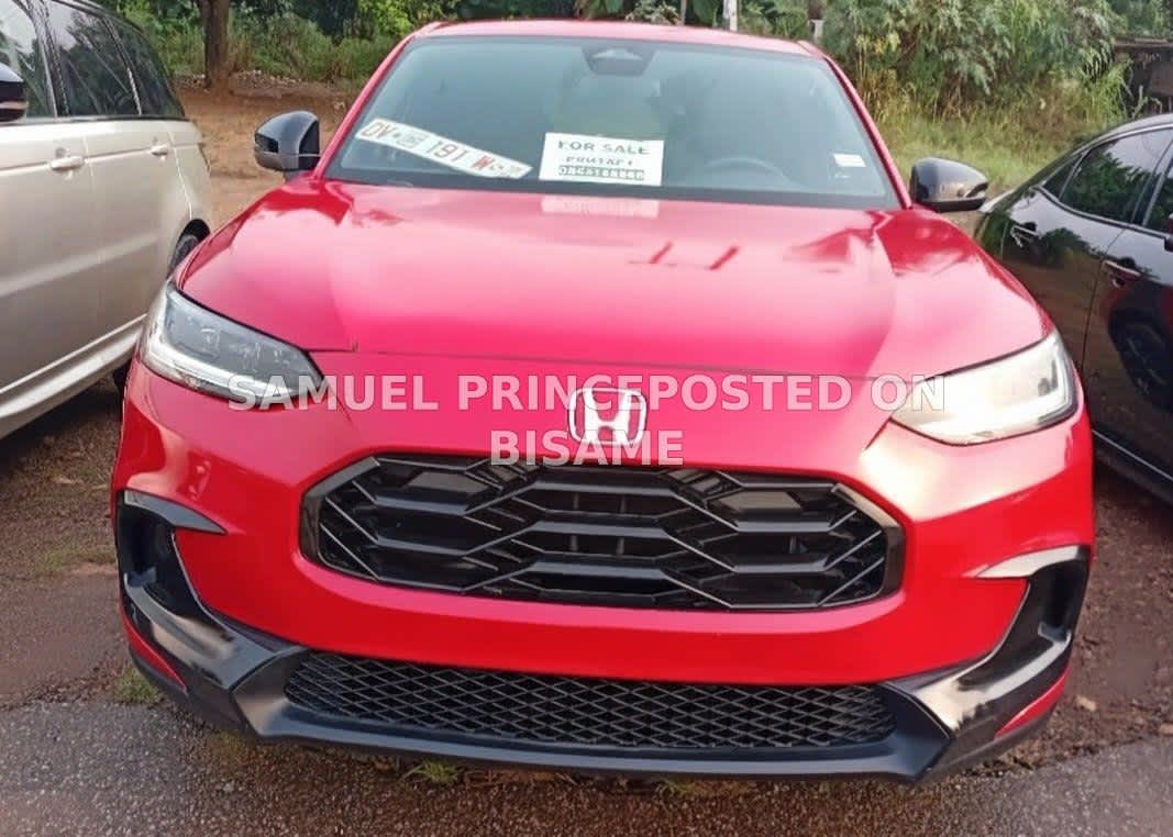 Honda HR-V, 2023, Foreign Used, Red