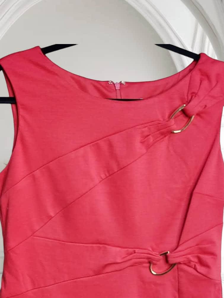 Elegant Red Party Dress with Gold Buckles – UK 10/14/18
