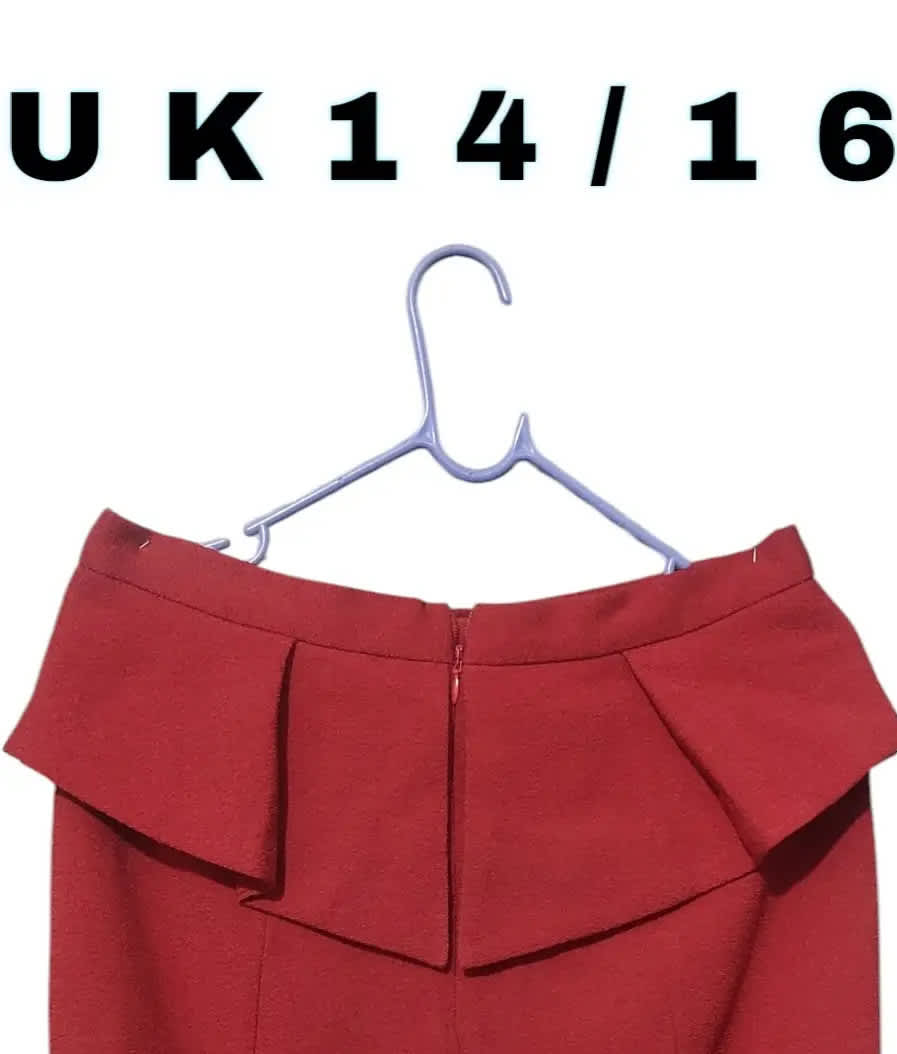 Classy Marks & Spencer Red Peplum Skirt – UK 16 Ready-to-Wear