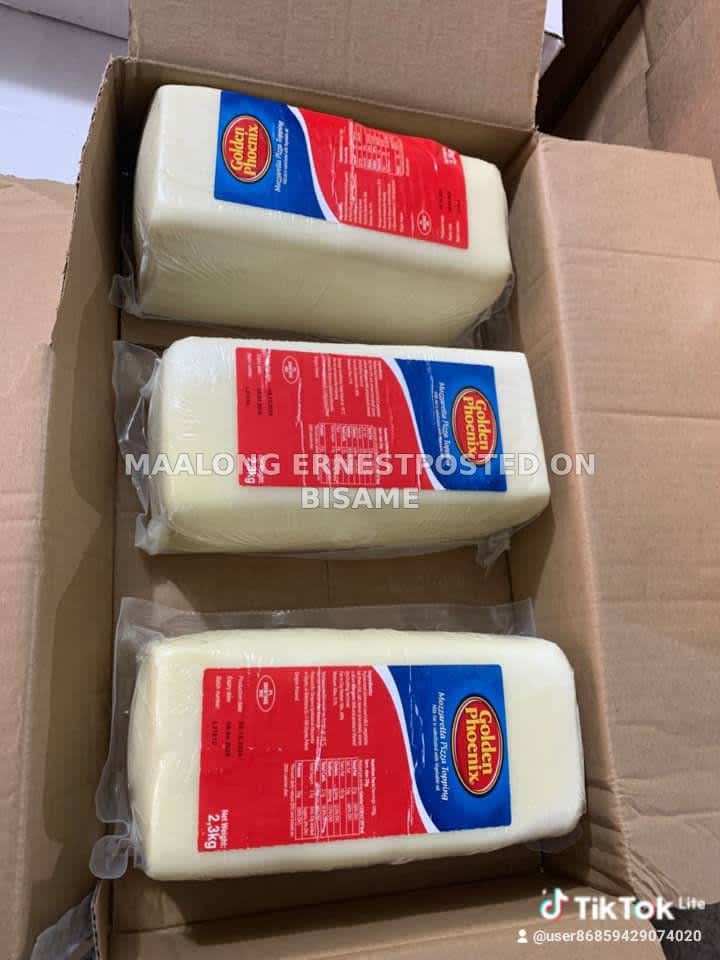 Selling Pizza Boxes, Mozzarella cheese, Sausage 