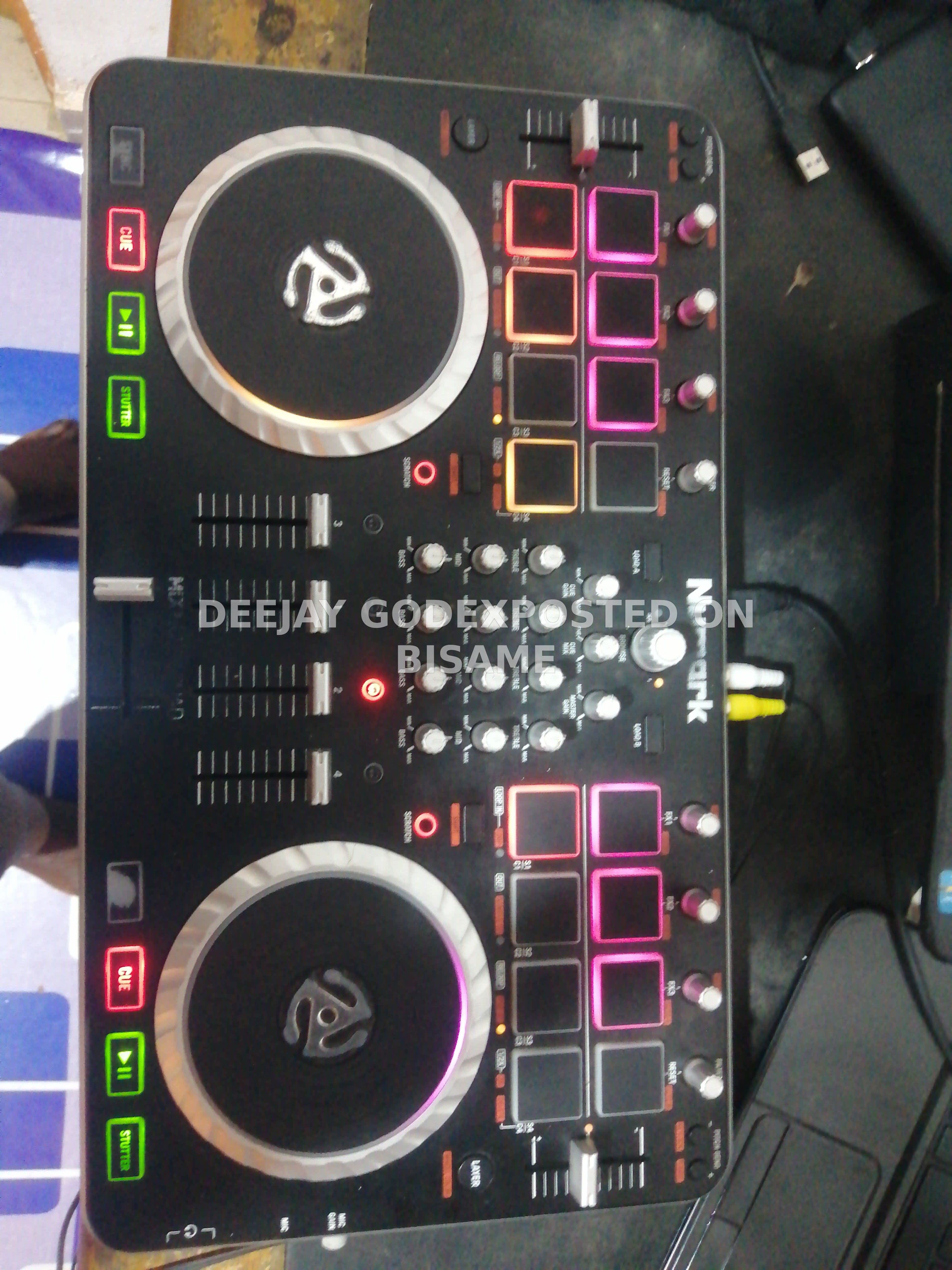 Dj controller