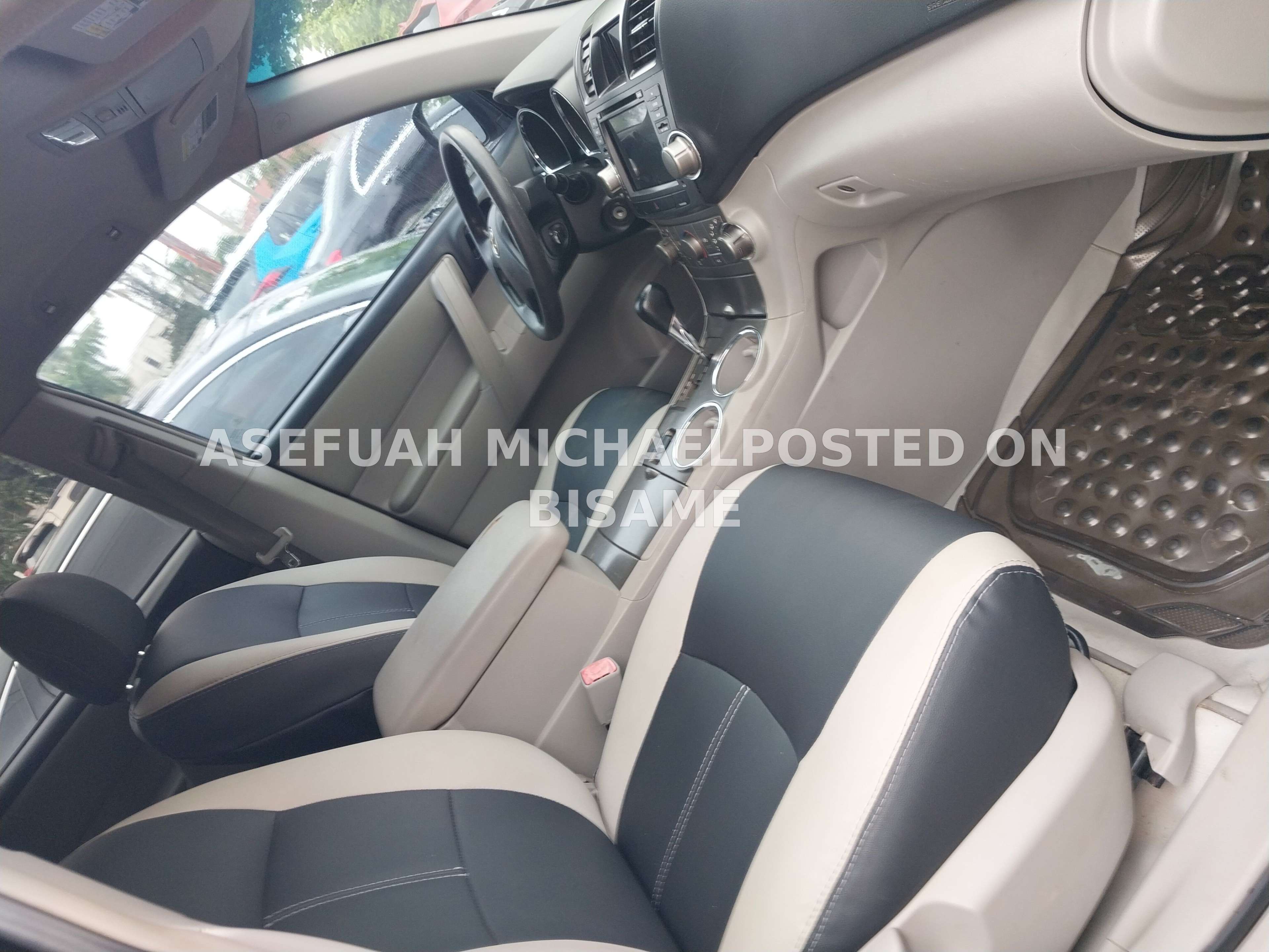 Toyota Highlander, 2010, Ghanaian Used, Black