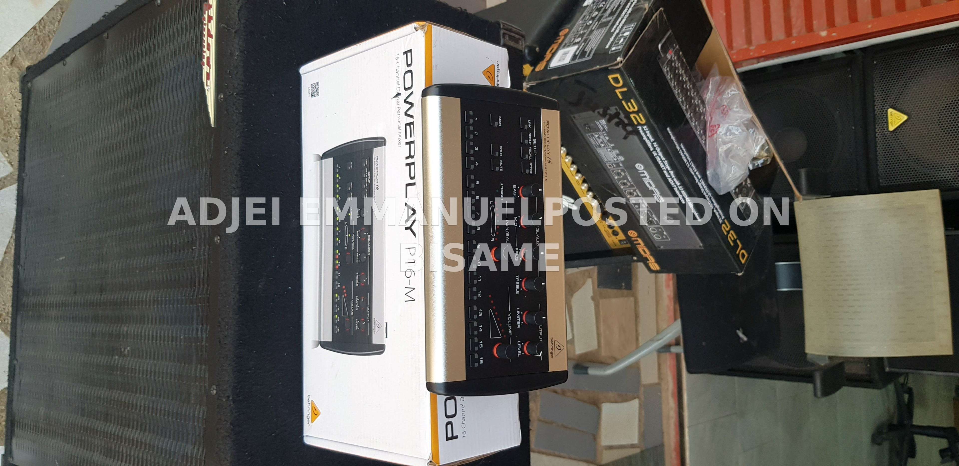 Behringer Powerplay P16-M Personal Digital Mixer