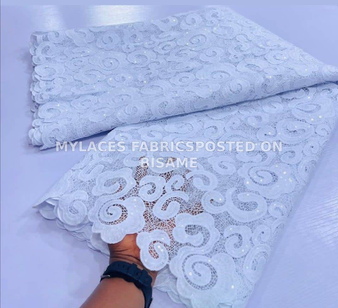 WHITE GUIPER LACE