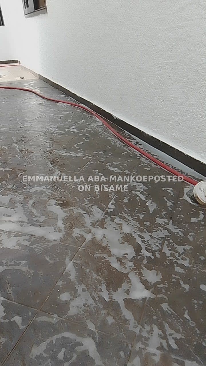 Neat work cleaning services