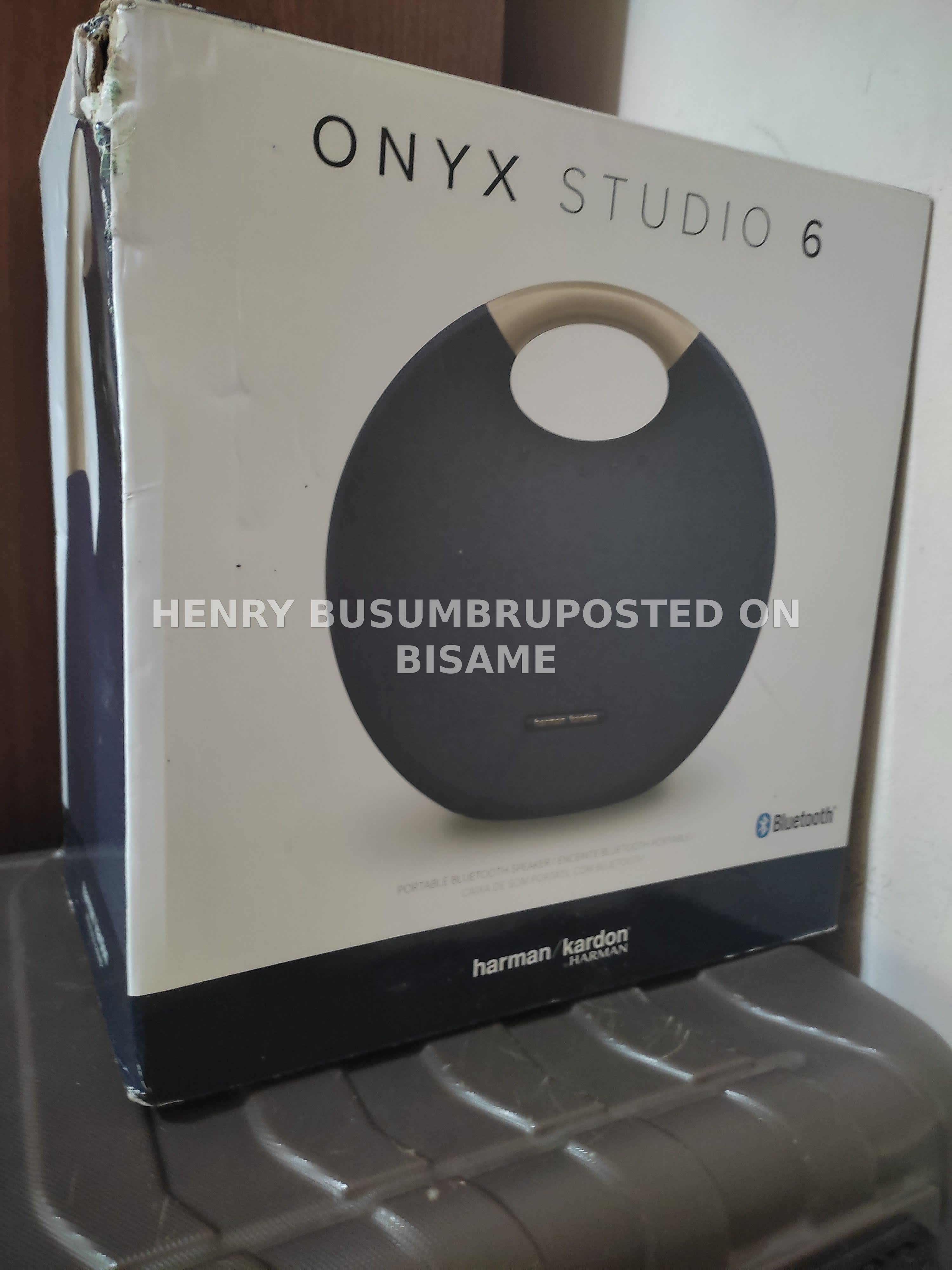 Harman Kardon Onyx Studio 6