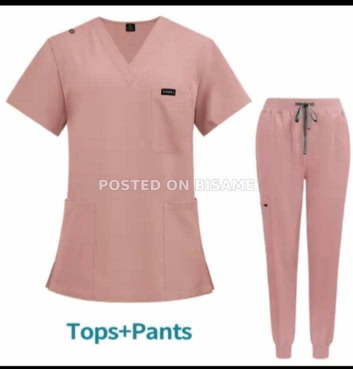 MEDICAL SCRUBS UNIFORM
