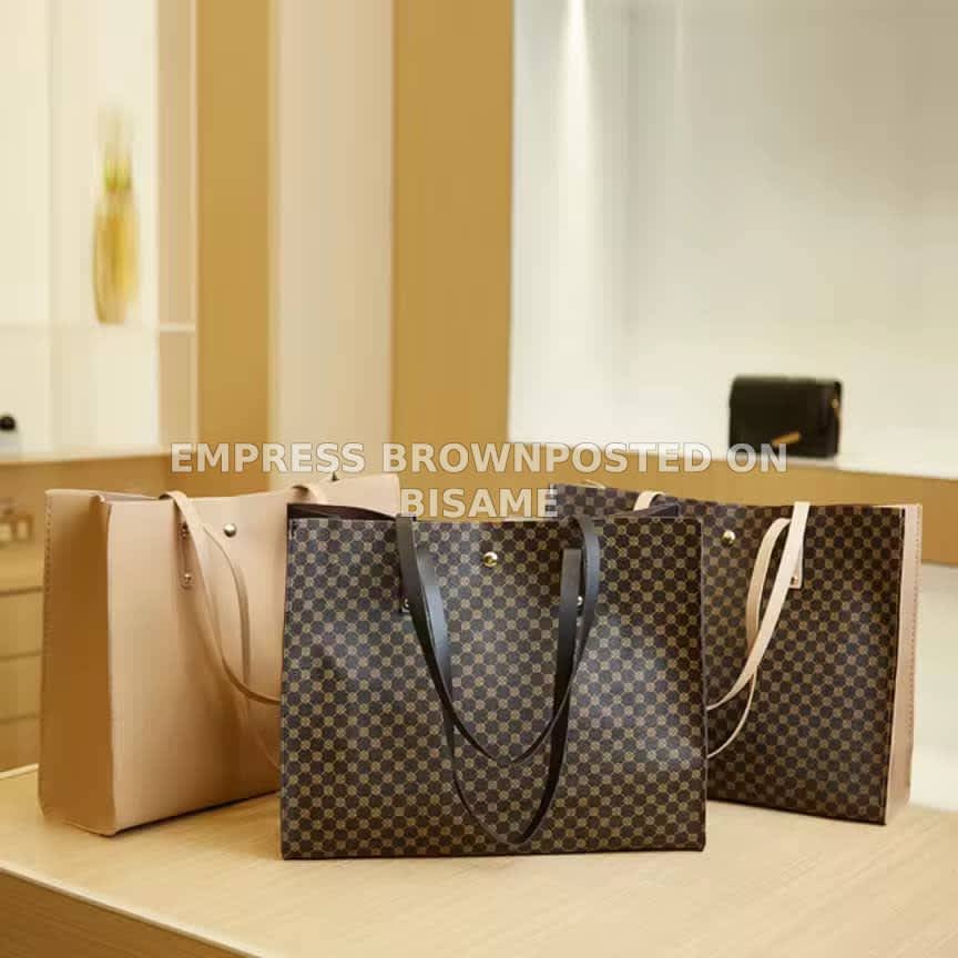 Tote bags