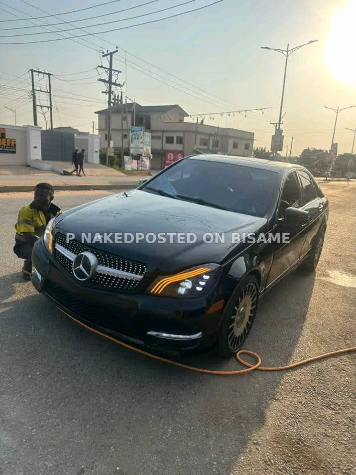Mercedes Benz C250 Black 
