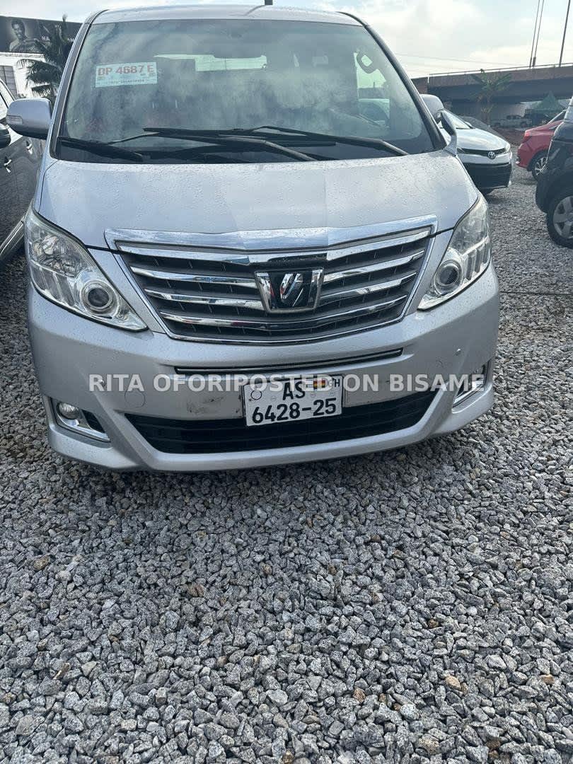2014 Toyota alphard Gray