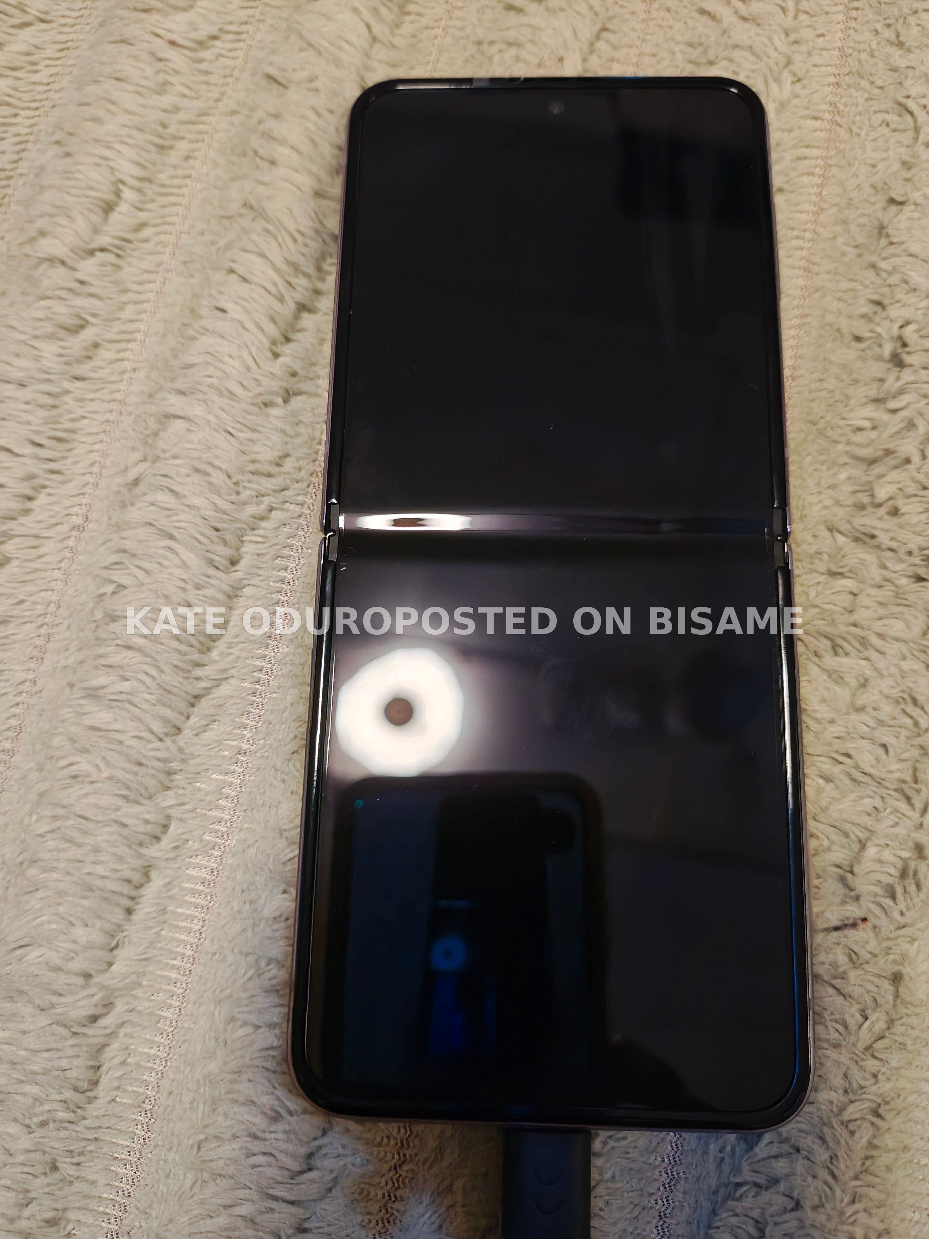 Samsung Galaxy Z Flip 4, 256GB, 5G network, 12GB Ram, Brand New, Purple 