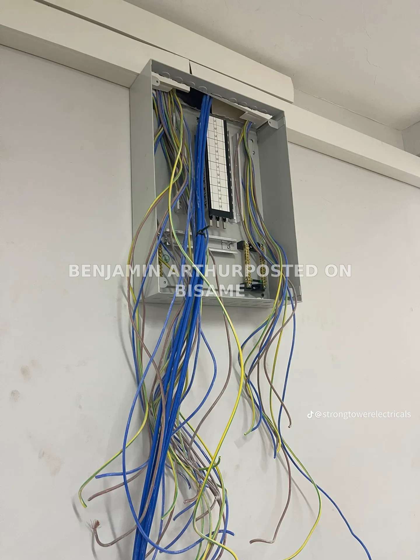 BENJILO ELECTRICALS