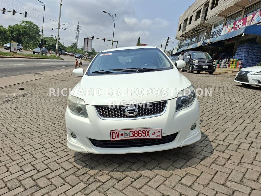 Toyota Corolla Fielder, 2010, Foreign Used, White 