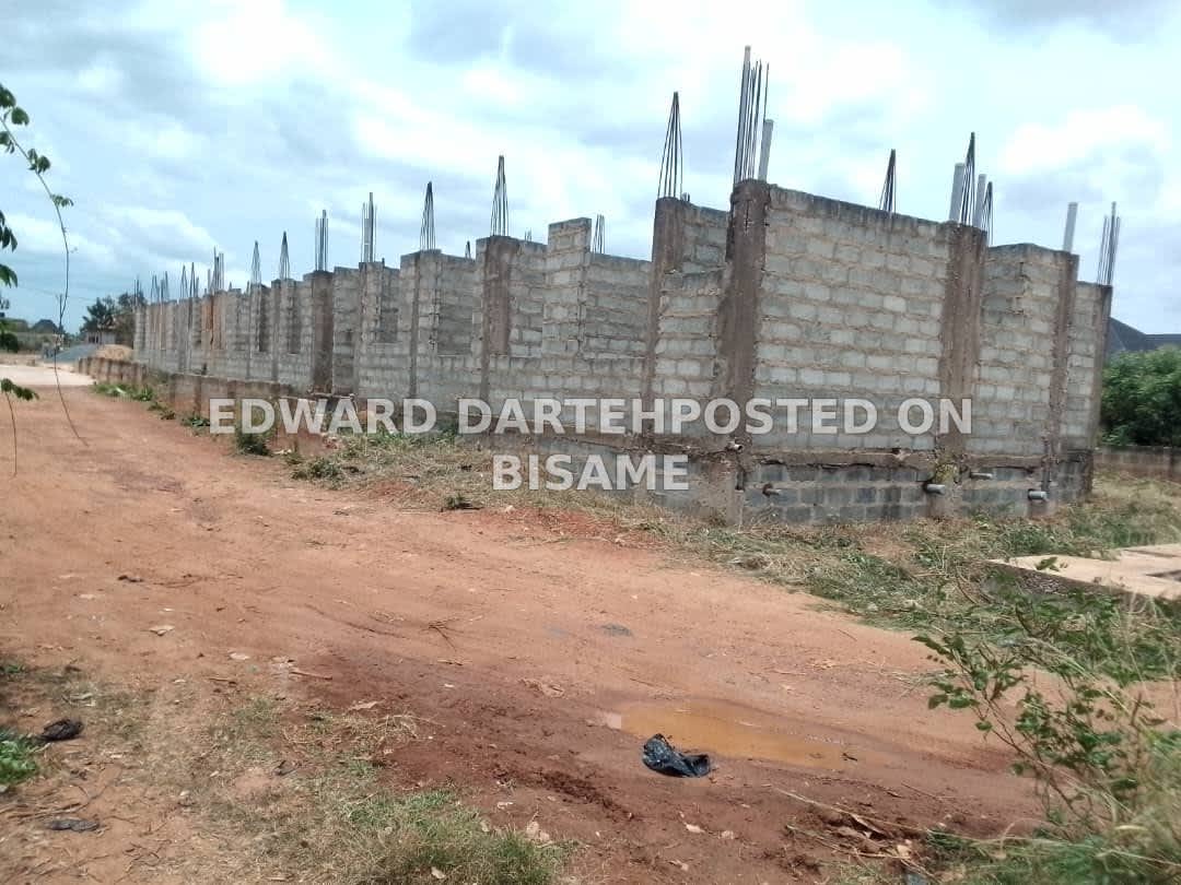 A 2 Plot of Land with Uncompleted Structure 