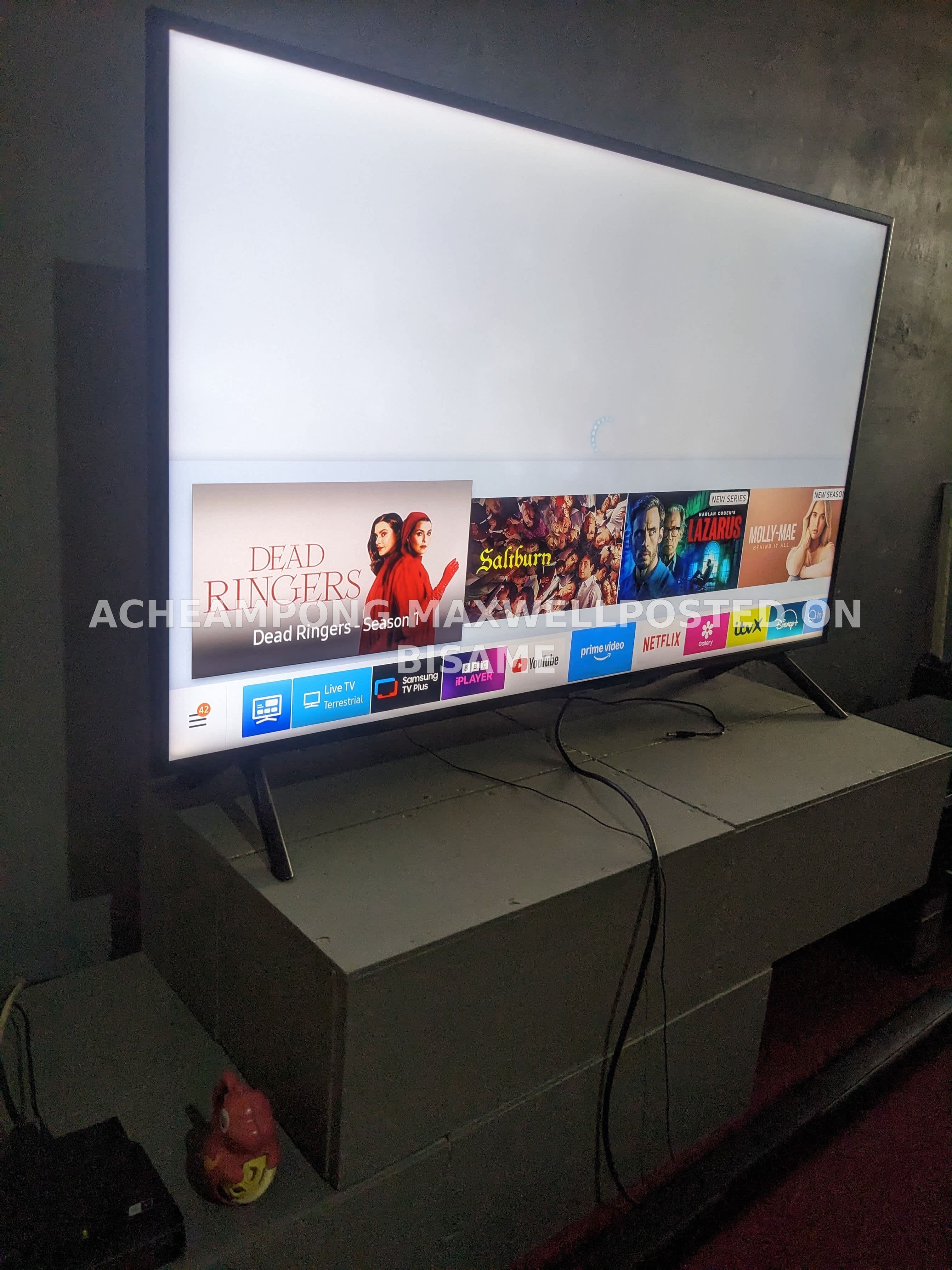 50" Samsung 4k Smart tv (7 series) - Used