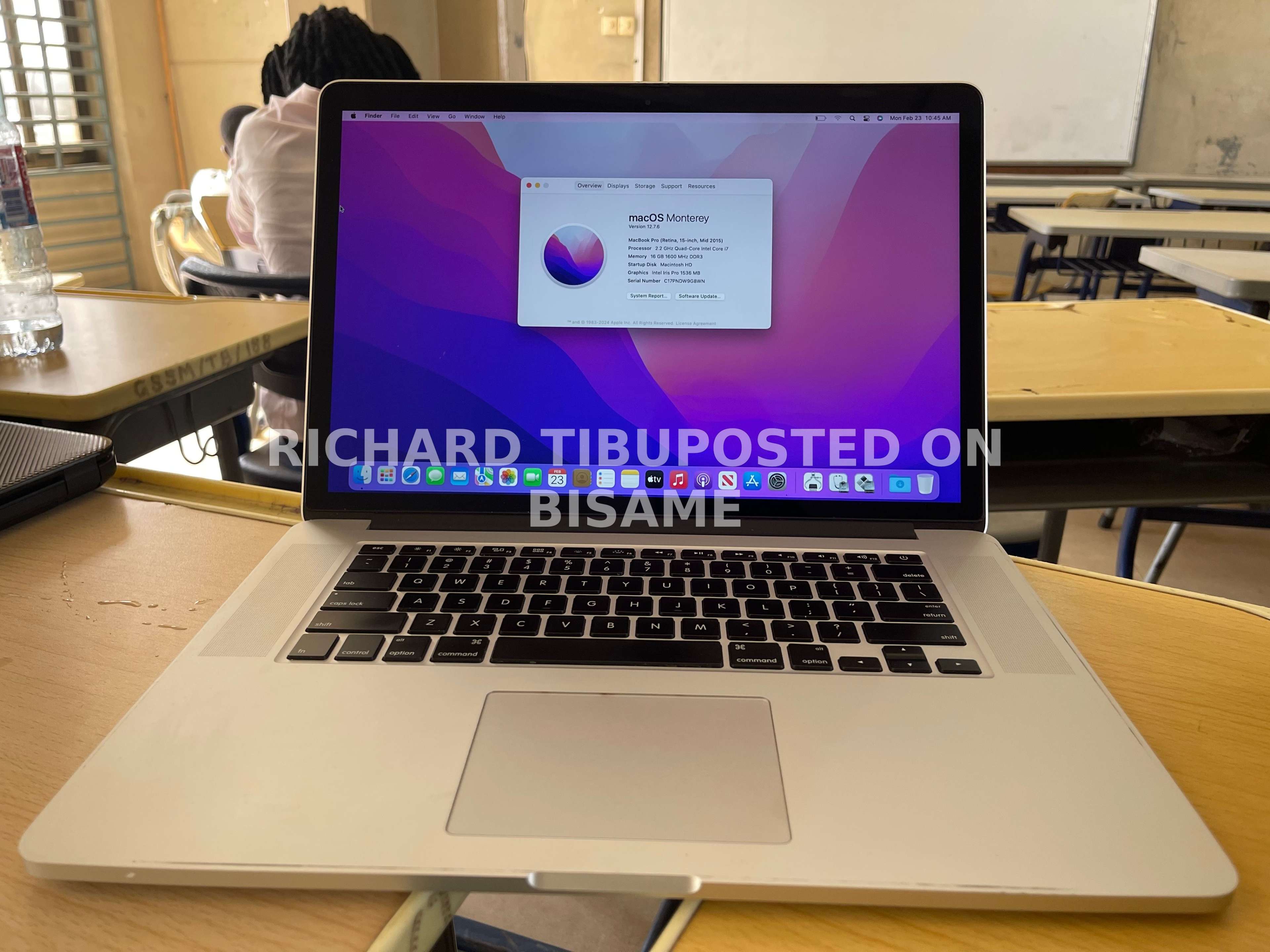 MacBook Pro Mid 2015, 16GB Ram, 256GB SSD, i7, Used, Silver 