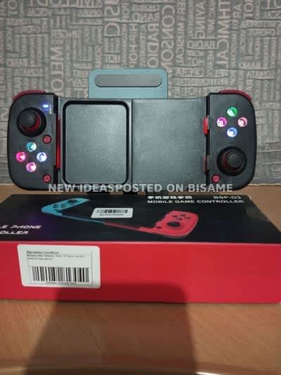 Stretchable Mobile Phone Games Pad