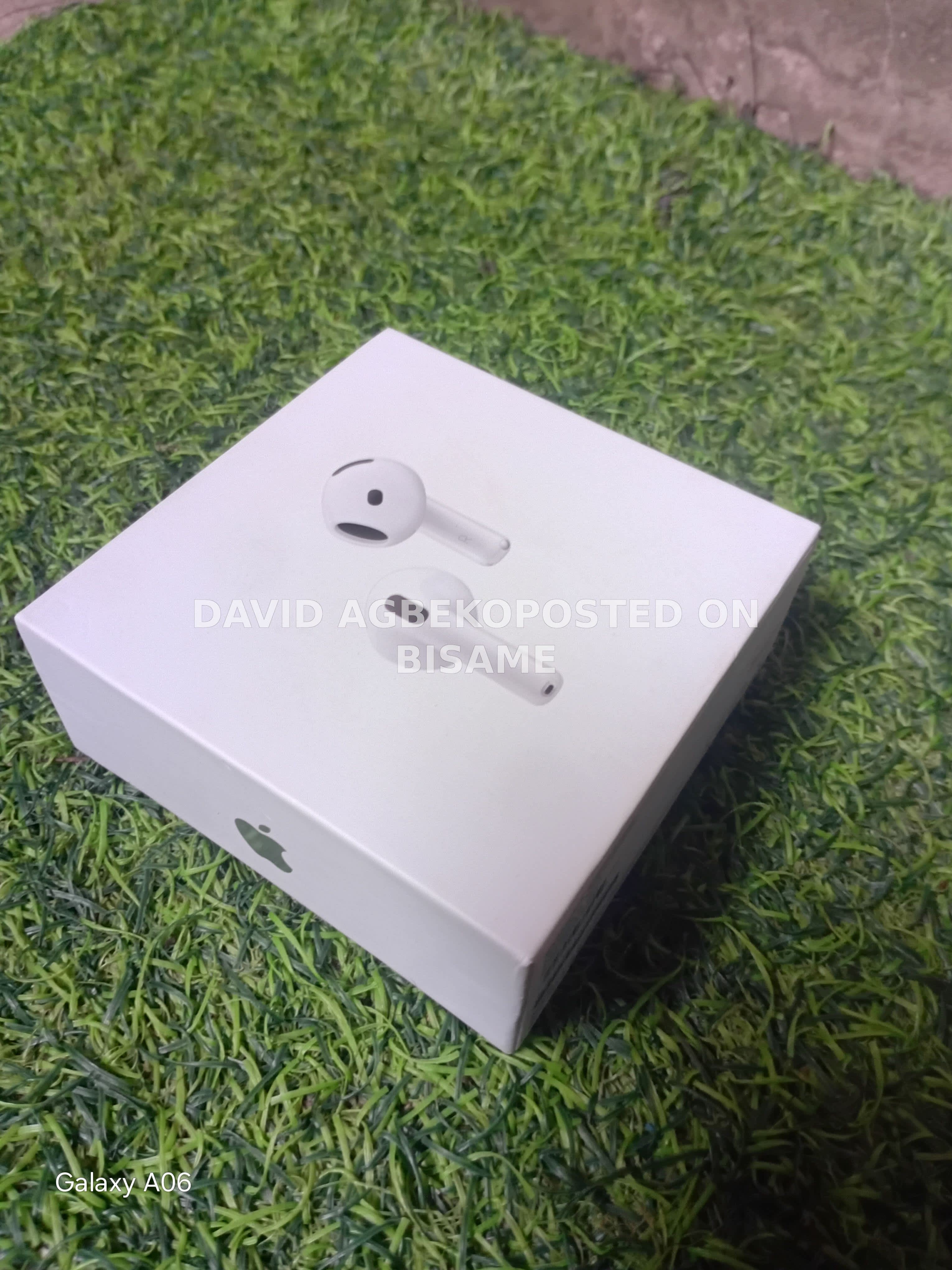 Airpod 4