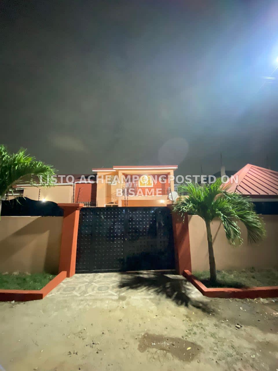 3 Bedroom Self Compound for Rent at Trassaco