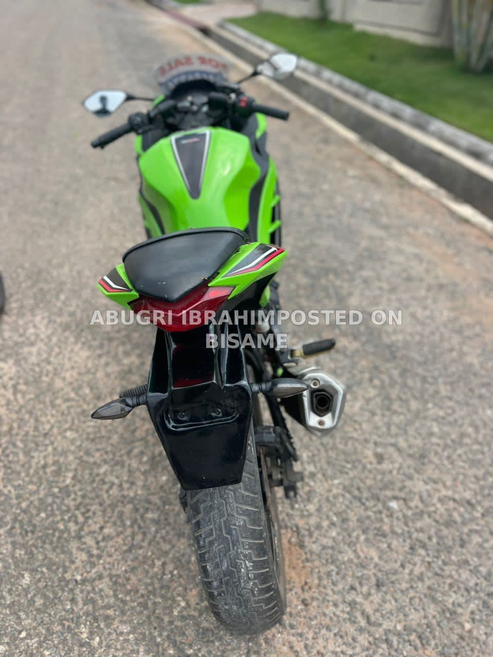Kawasaki Ninja 300 - 2020