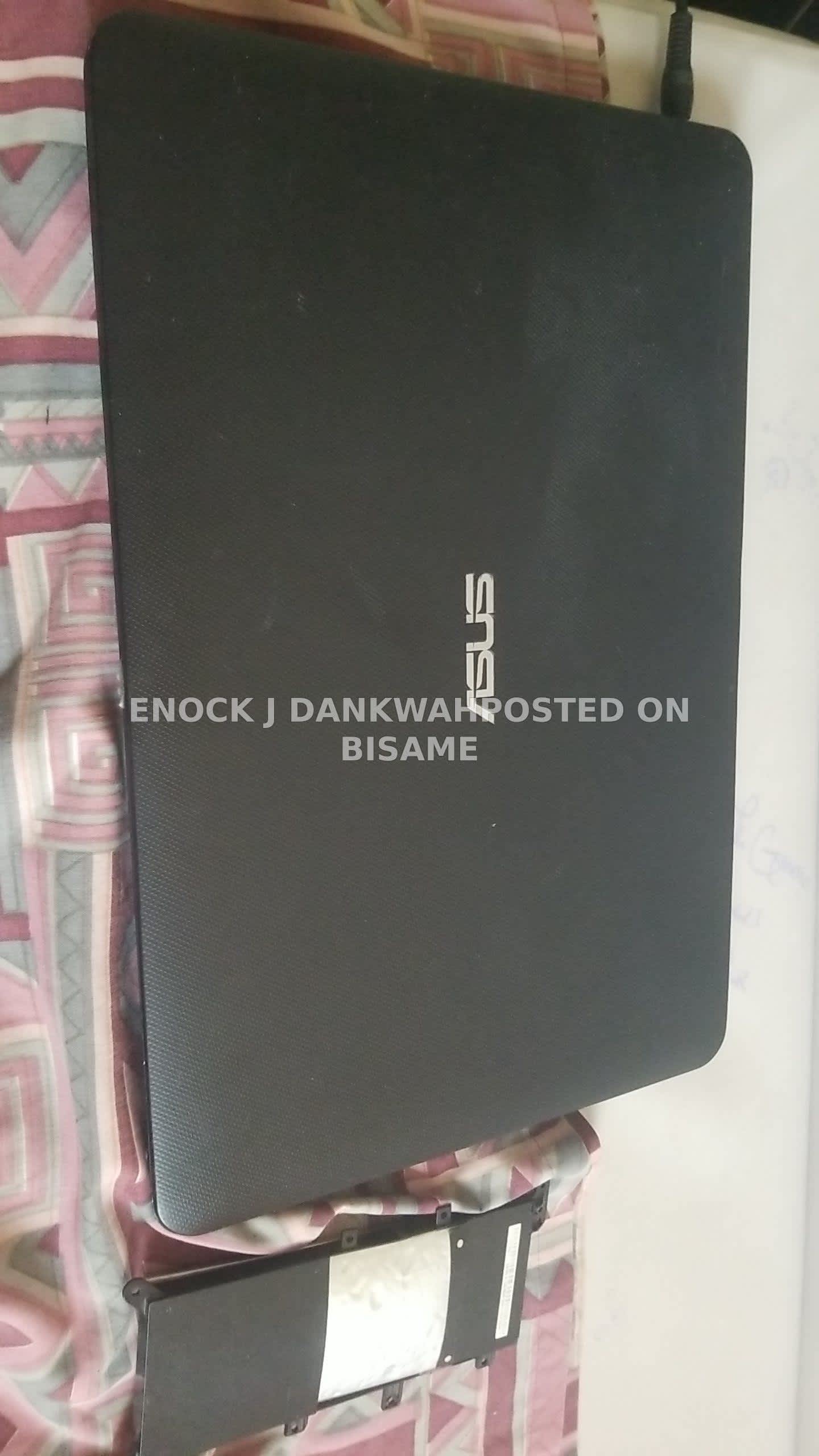 Asus laptop, 8GB Ram, 500GB, i7, Used, Black - Plug and Use