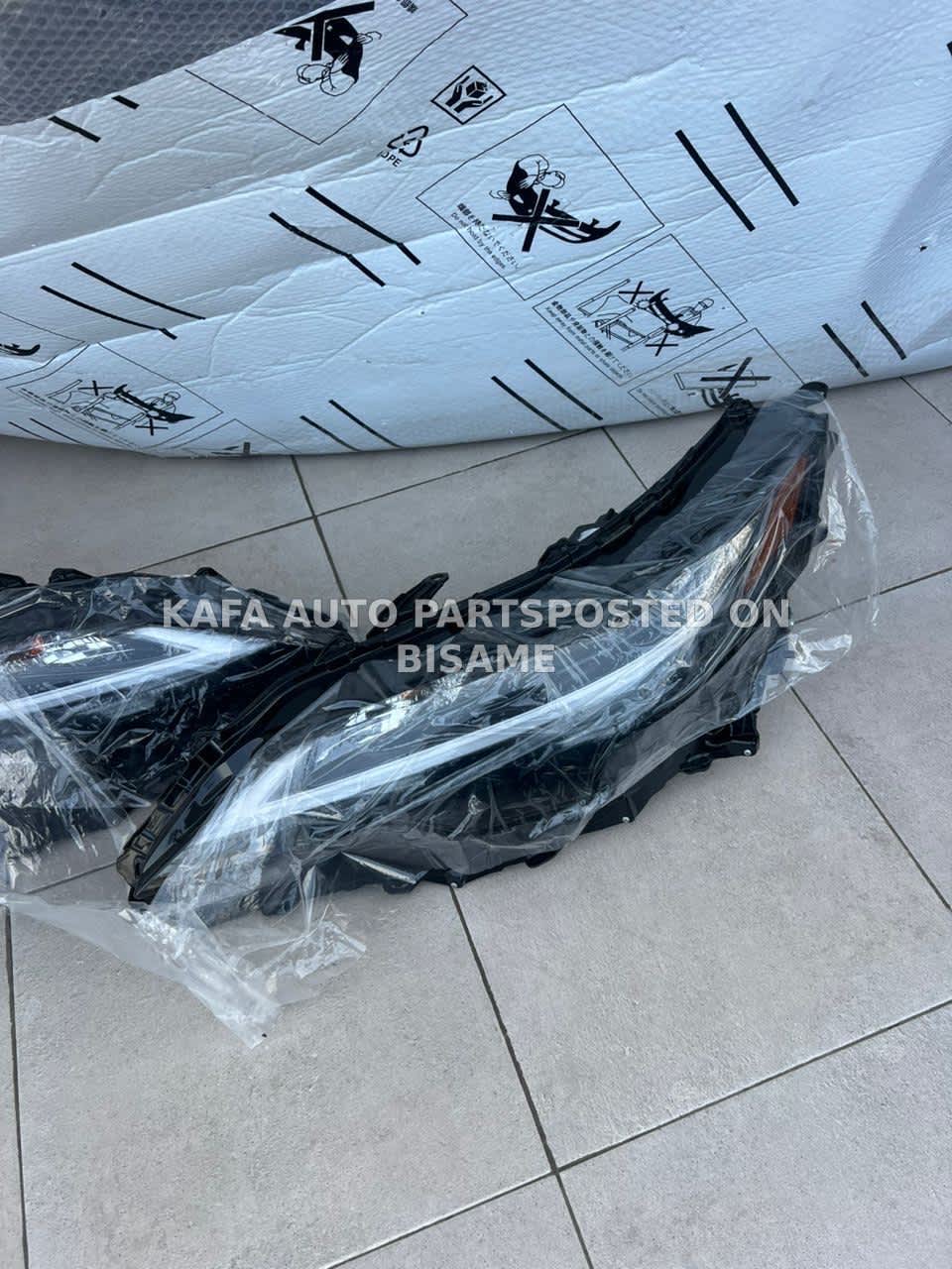 Lexus RX350 2023 headlight &bumper available for