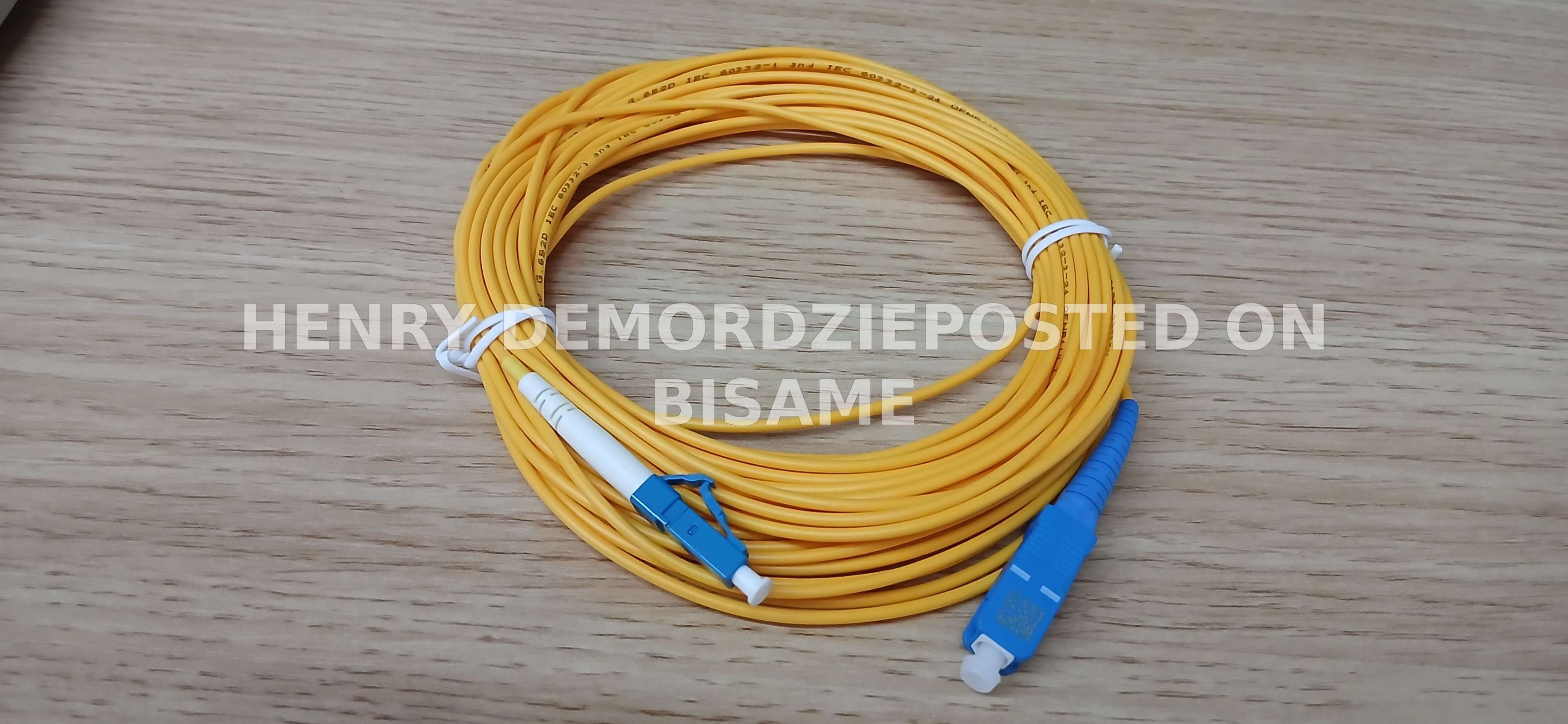 LC UPC to SC UPC fiber patch cords simplex 10m
