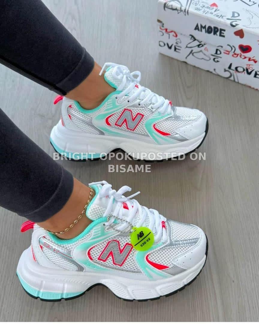 Newbalance 530 White Turquoise Sneakers 