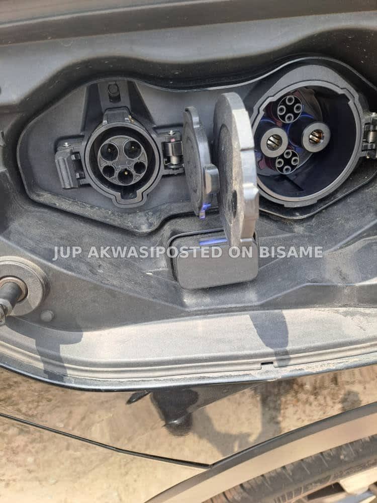 Electric Vehicles Services and Charger Installation 