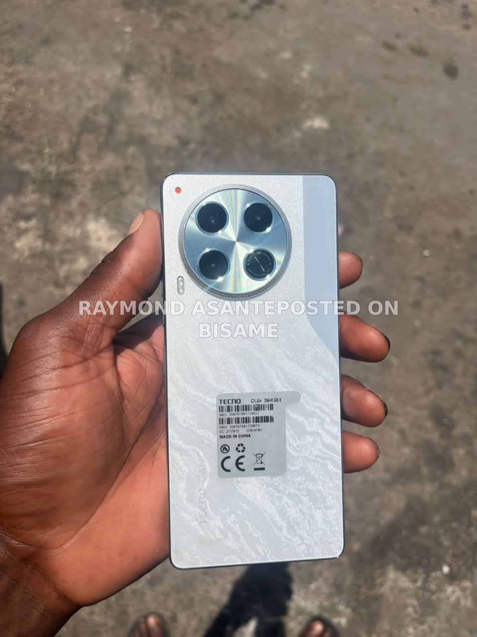 Tecno Camon 30 8GB Ram 256GB Silver 