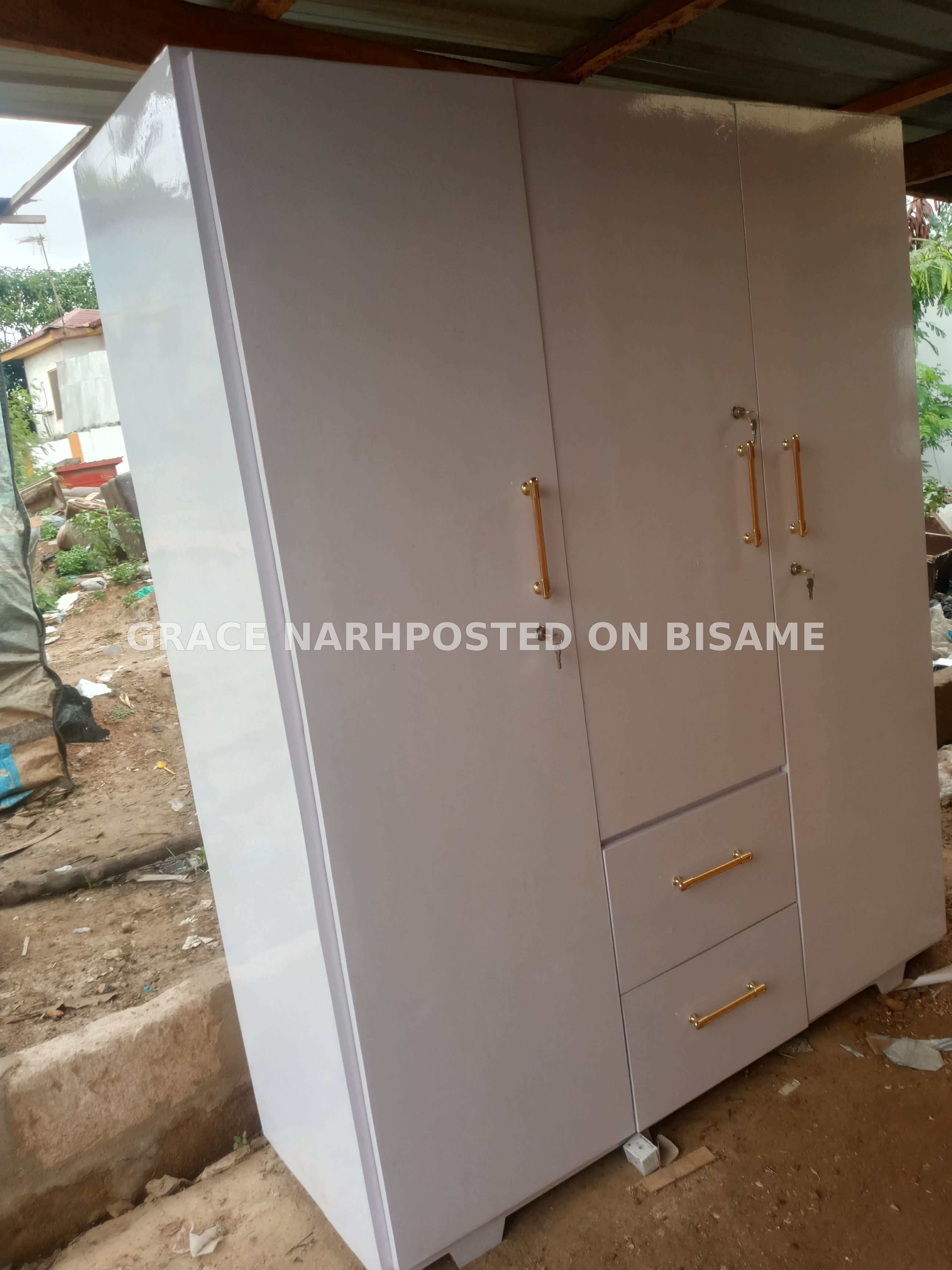 Amazing 3 in 1 wardrobe