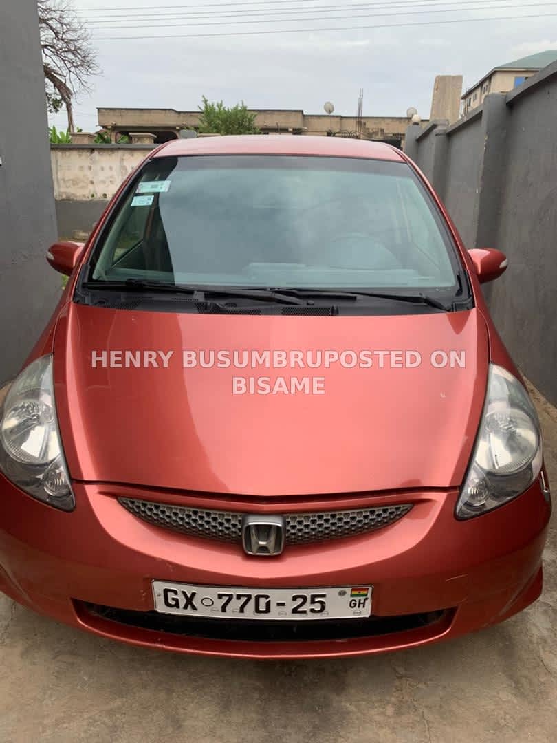 Honda fit, 2004, Ghanaian Used, Red