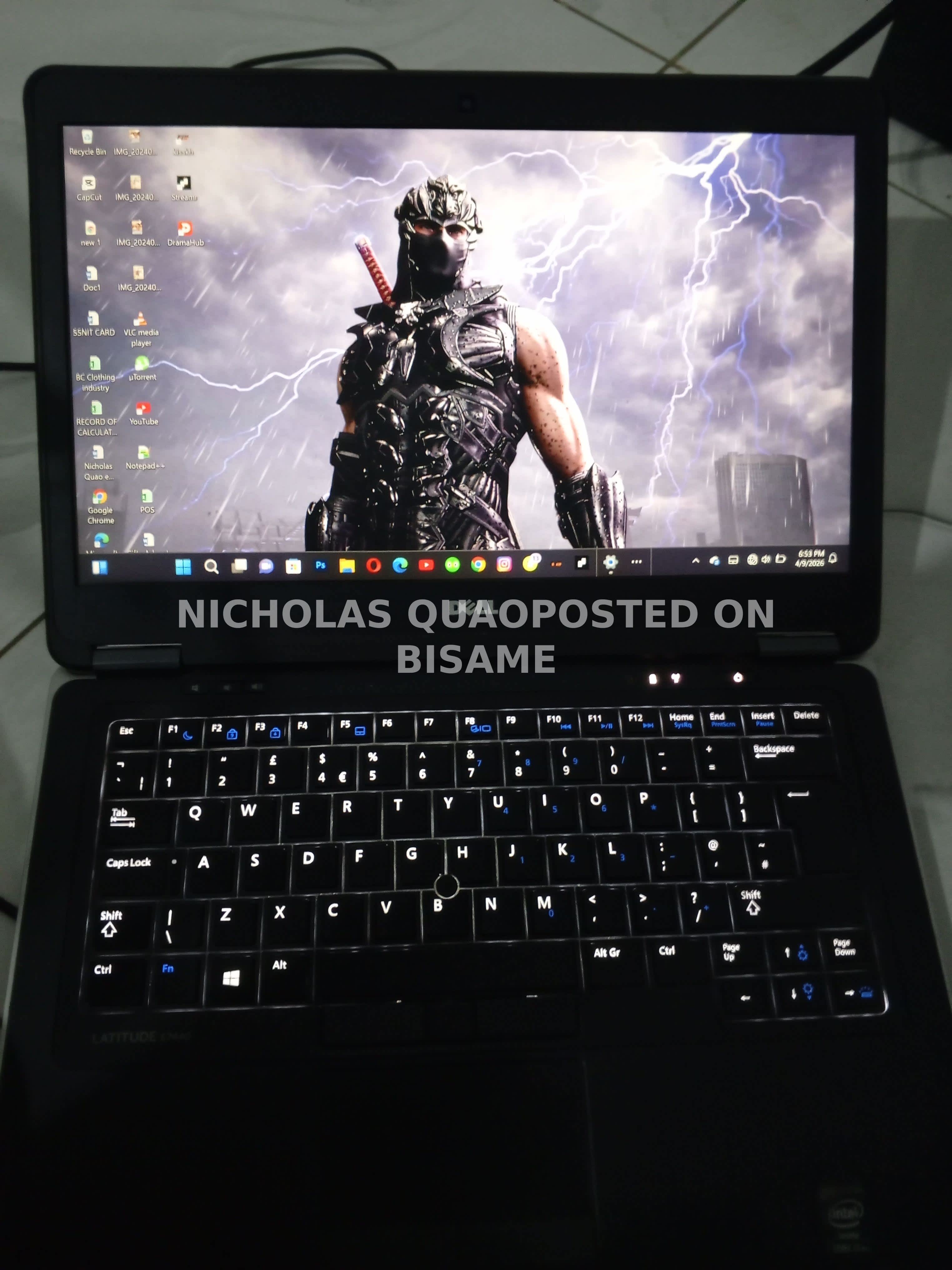 Dell latitude E7440, 8GB RAM, 128GB SSD - Used