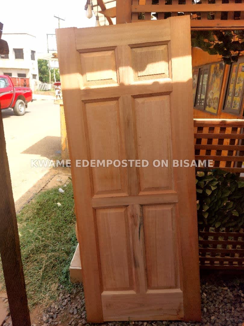 WoodyWoodz Furniture