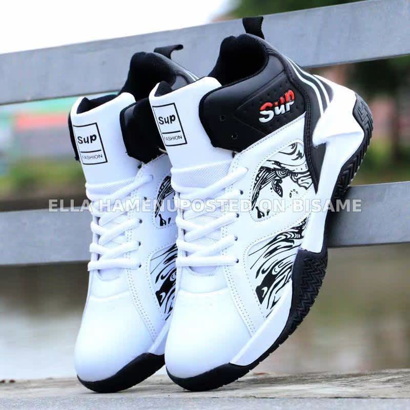 Men's Athletic Sneakers