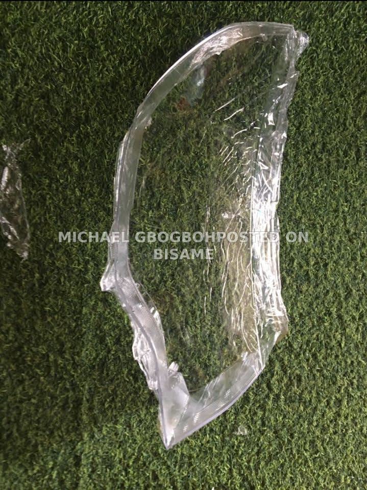 Kia Sportage '18 model headlight cover (single)