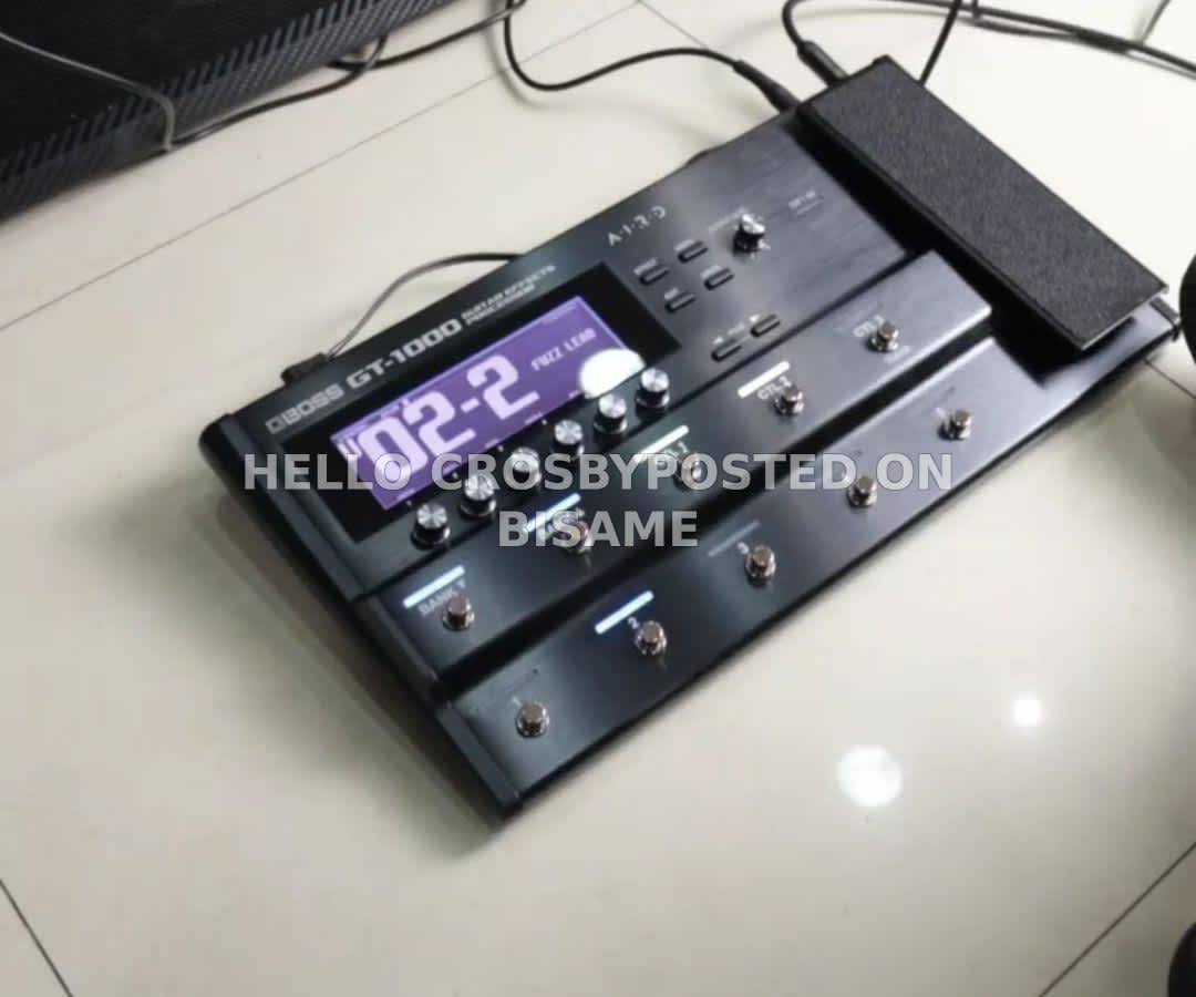 BOSS GT1000 Guitar Effects Pedal/Processor