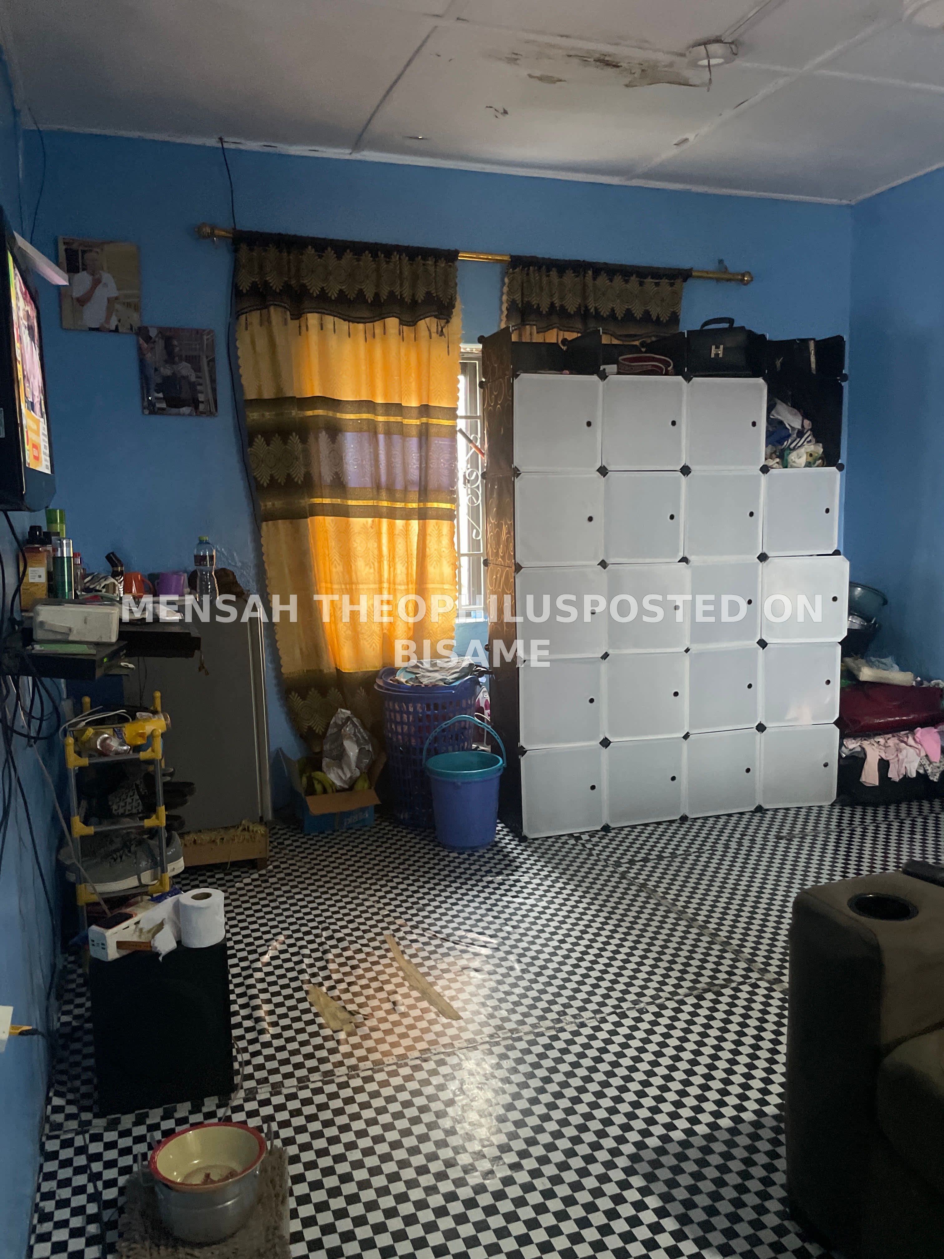 Single Room For Rent