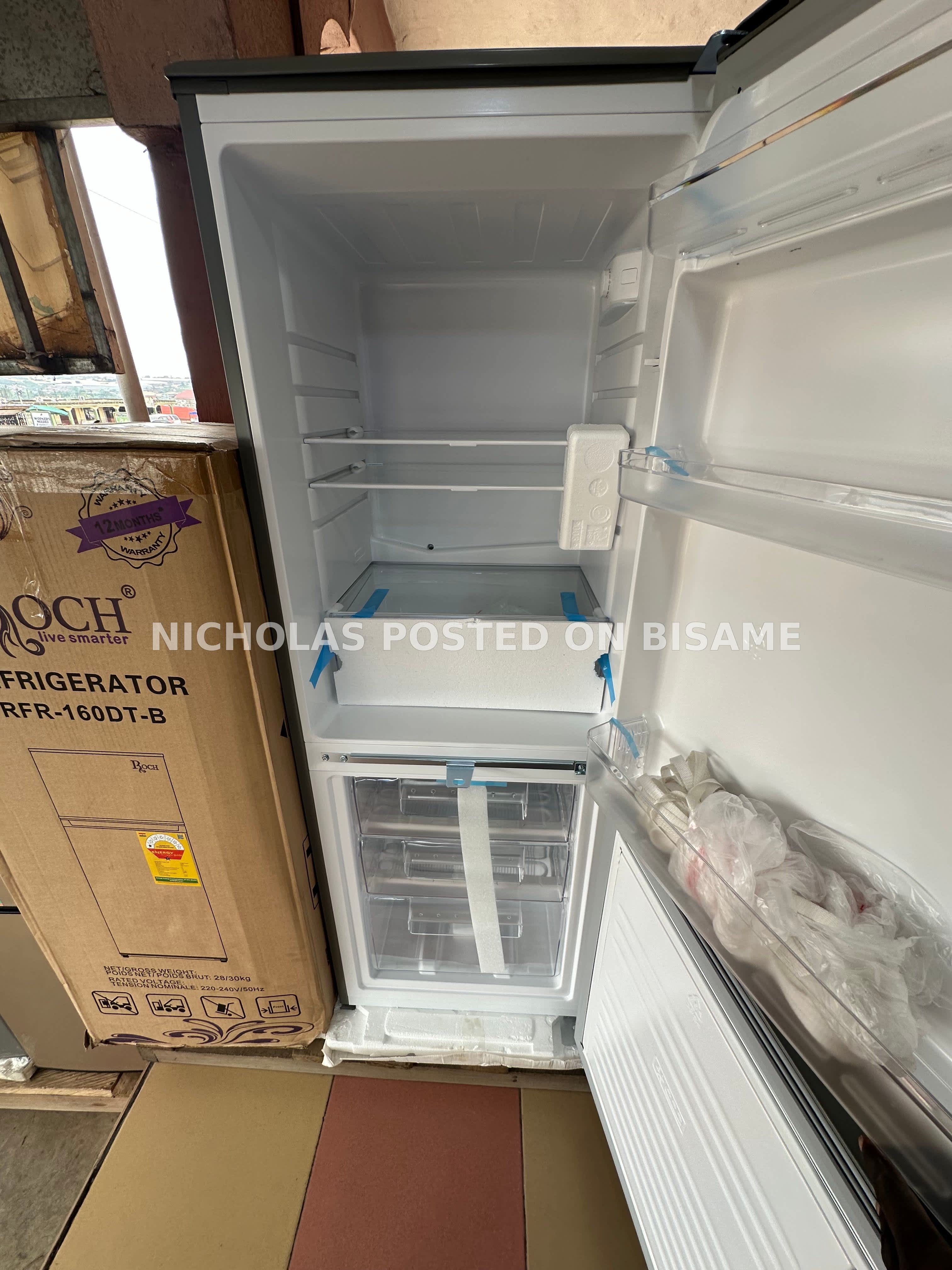 Double door 207 Liters refrigerator