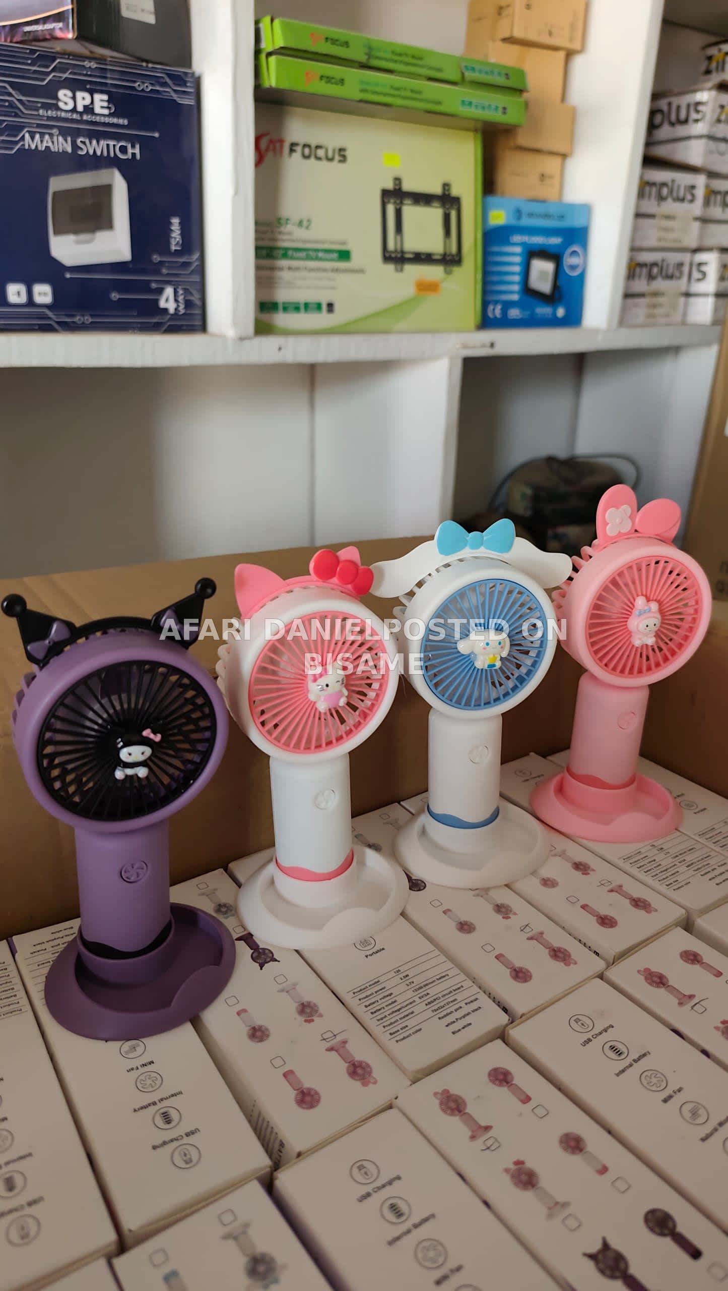 Portal Hand Fan