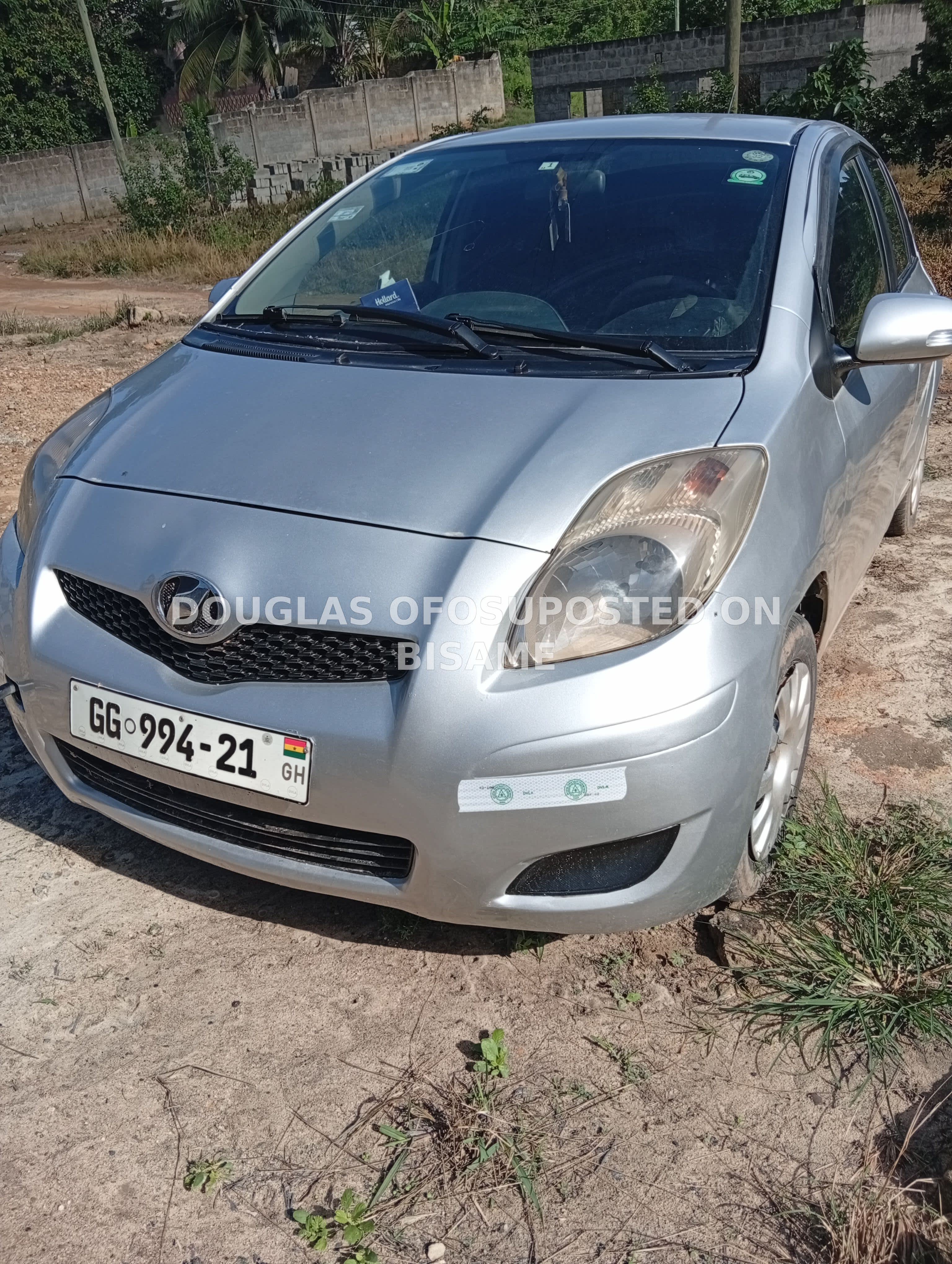 Toyota Vitz, 2010, Ghanaian Used, Silver 