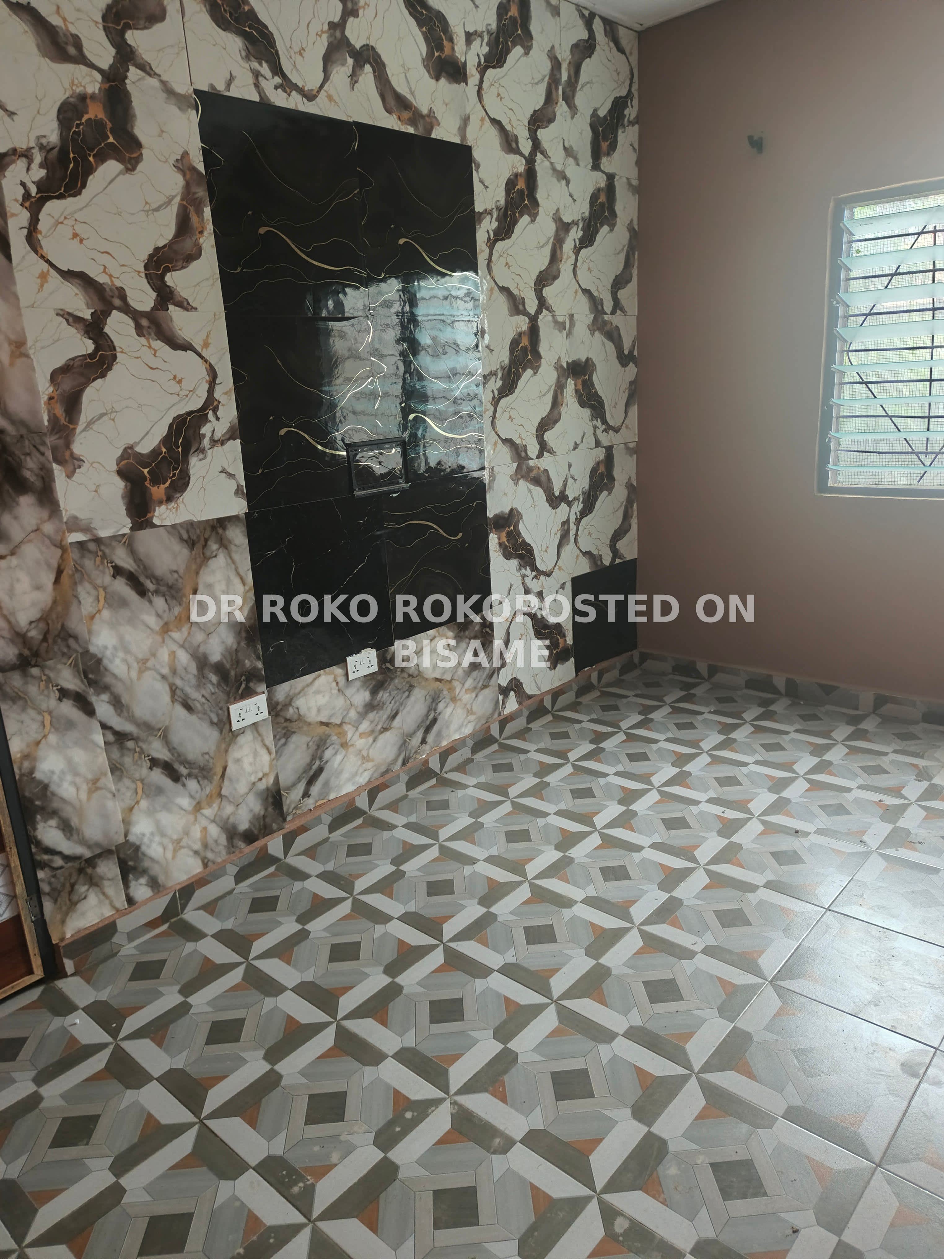Beautiful chamber and a Hall self contain for rent at Ablekuma