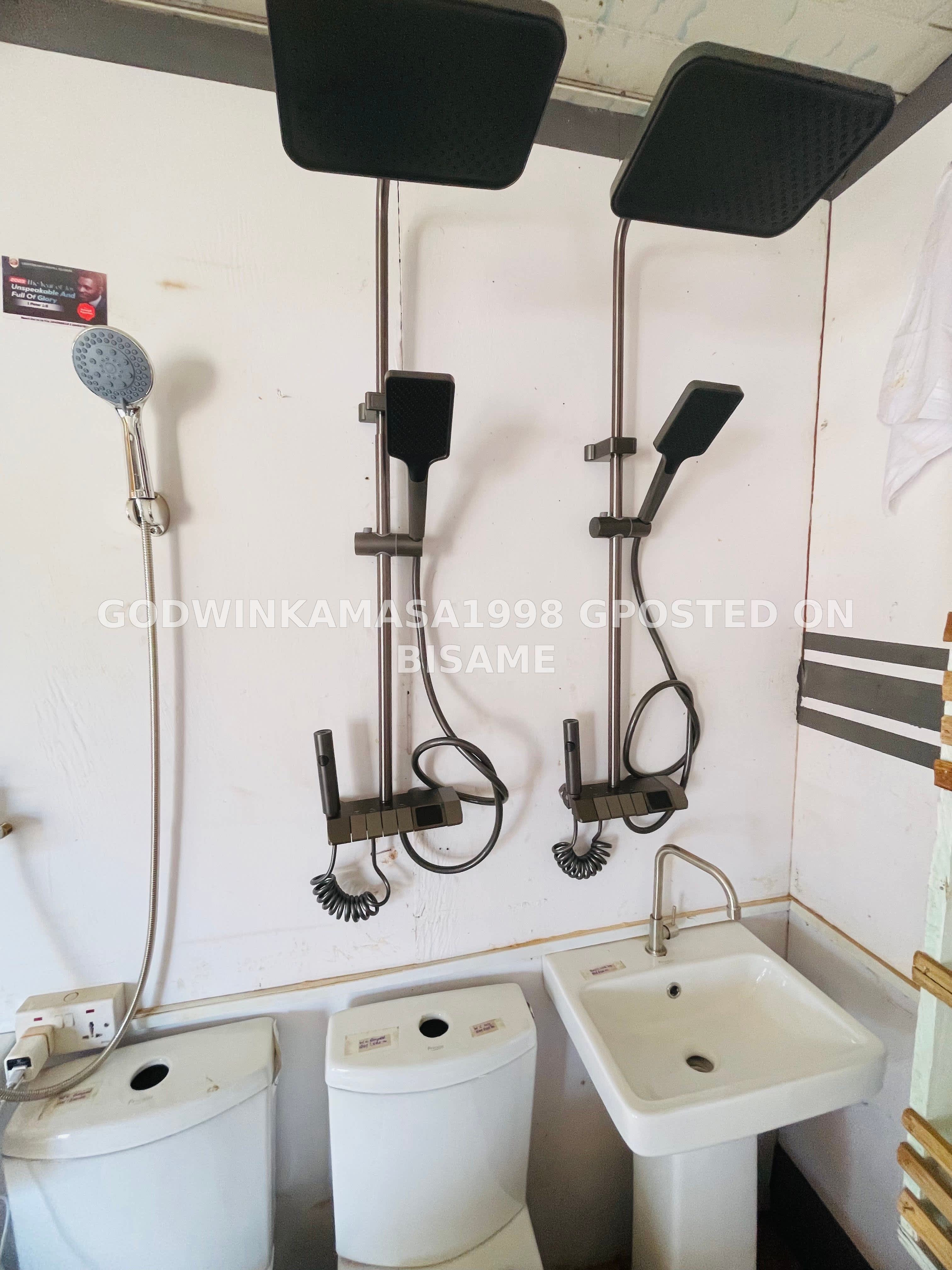 Godey De Man Plumbing Servicing 