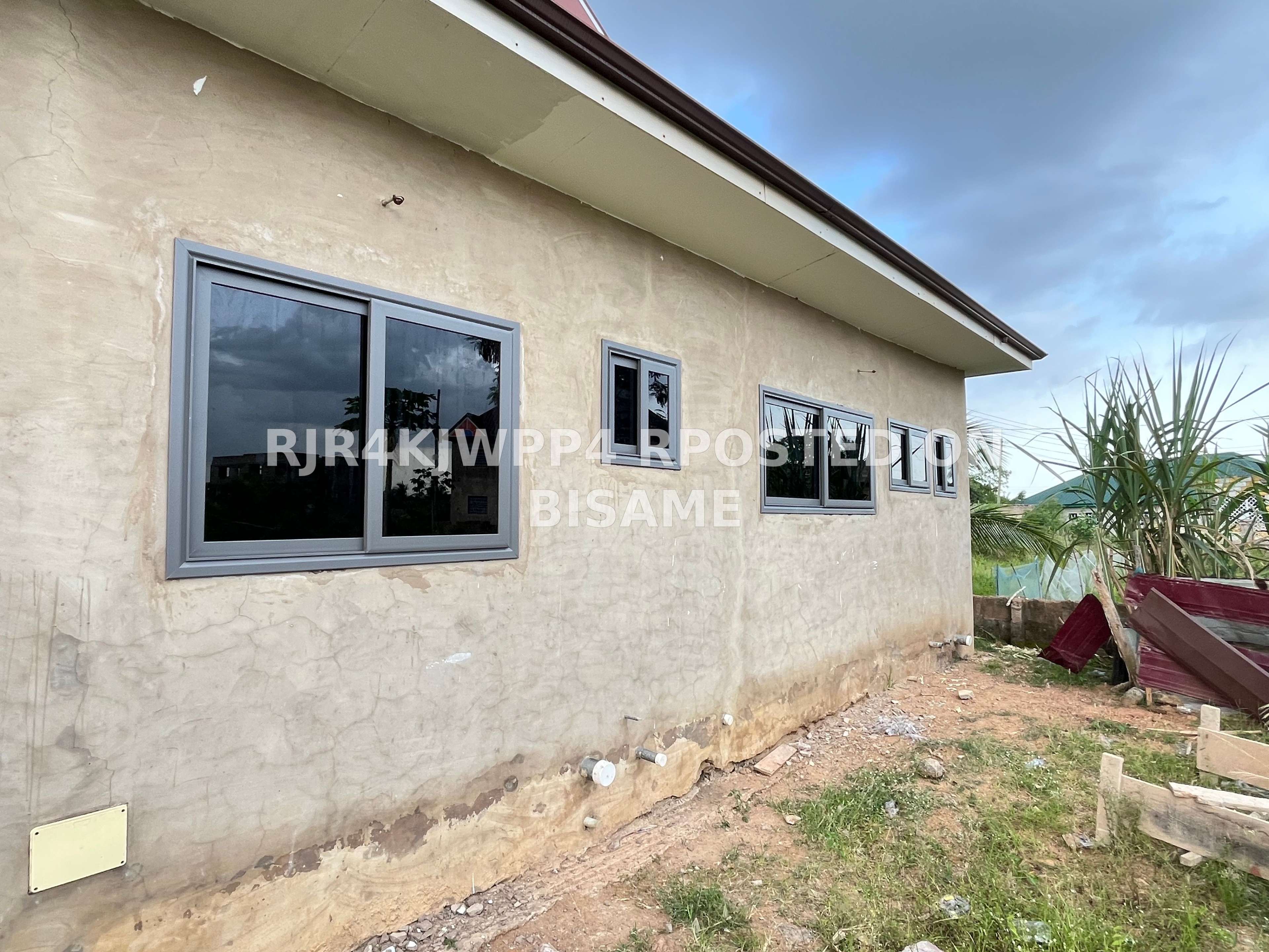 Aluminum windows, doors/frameless balustrade