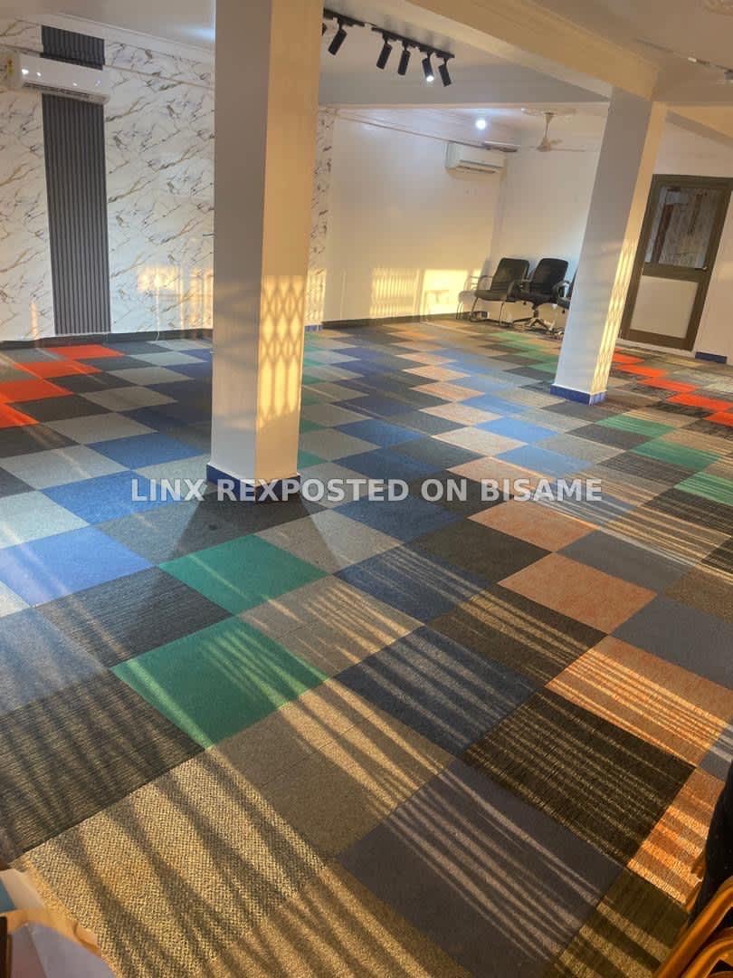 Woolen Carpet Tiles