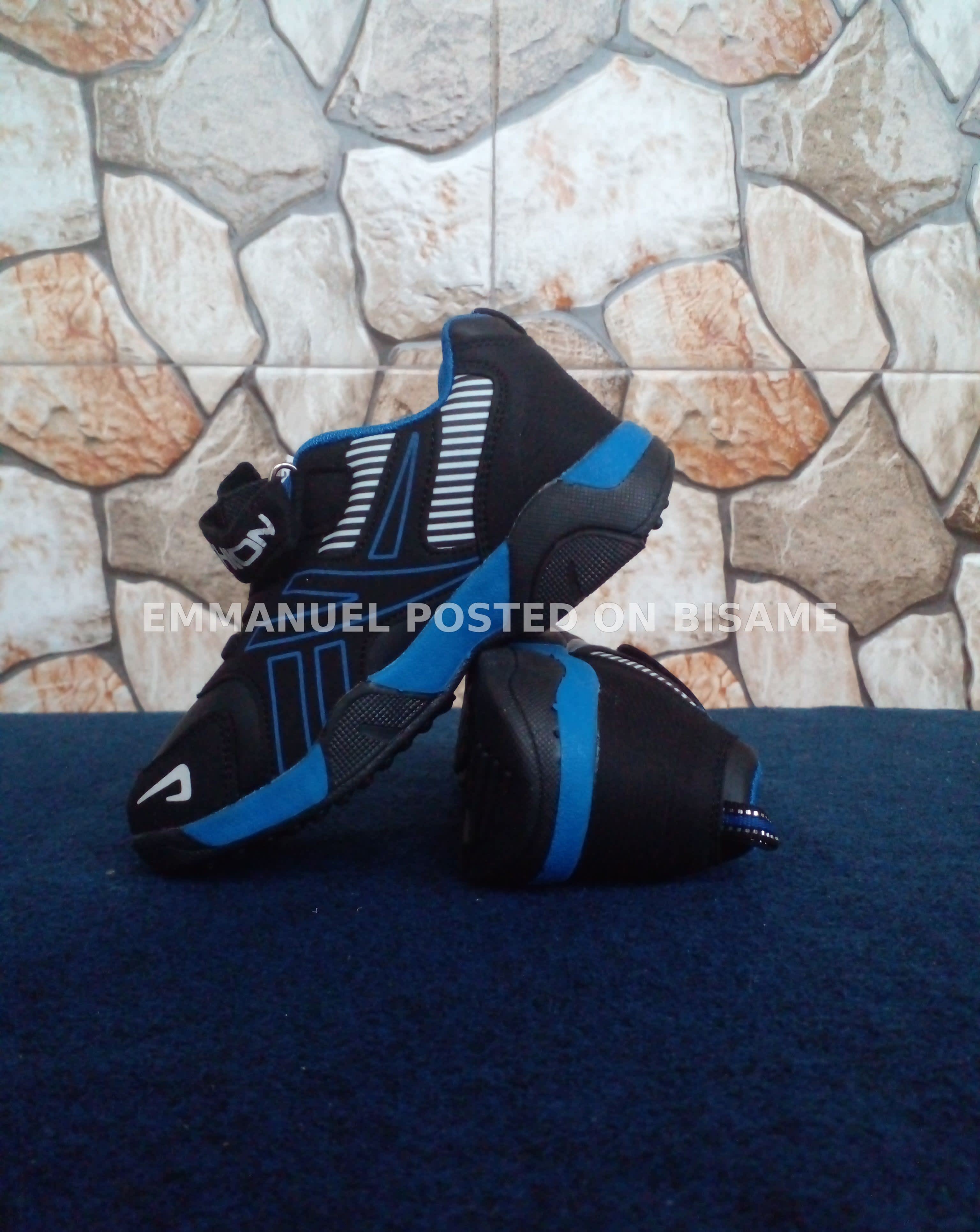 Kids Sneakers