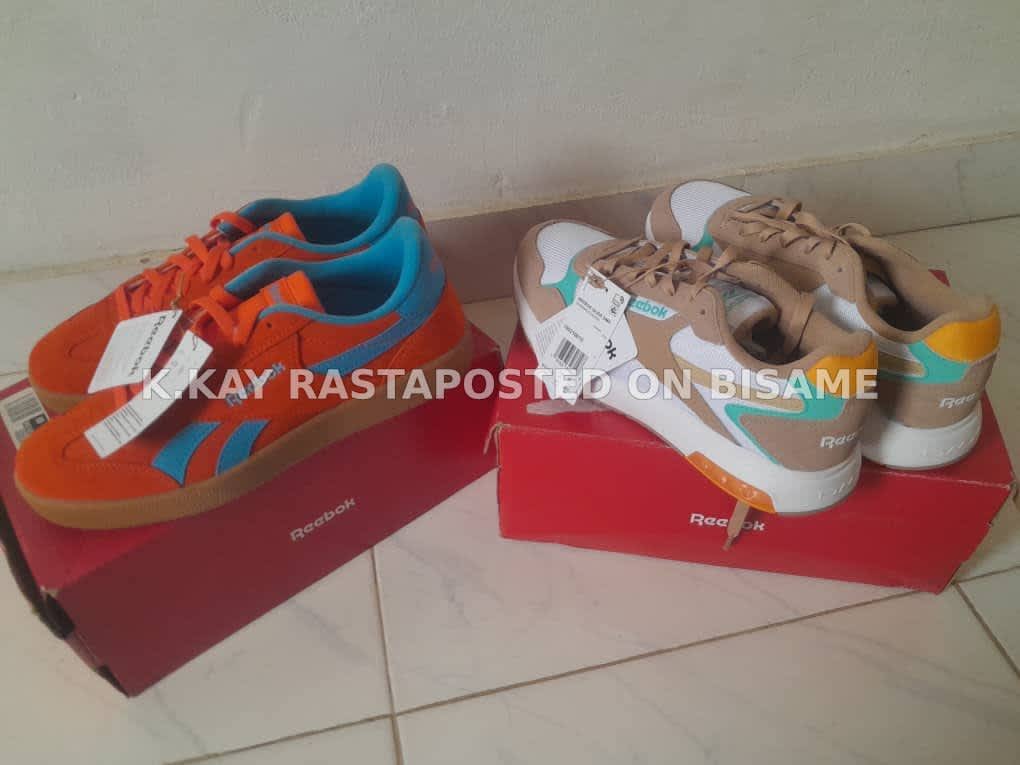 Reebok Sneakers