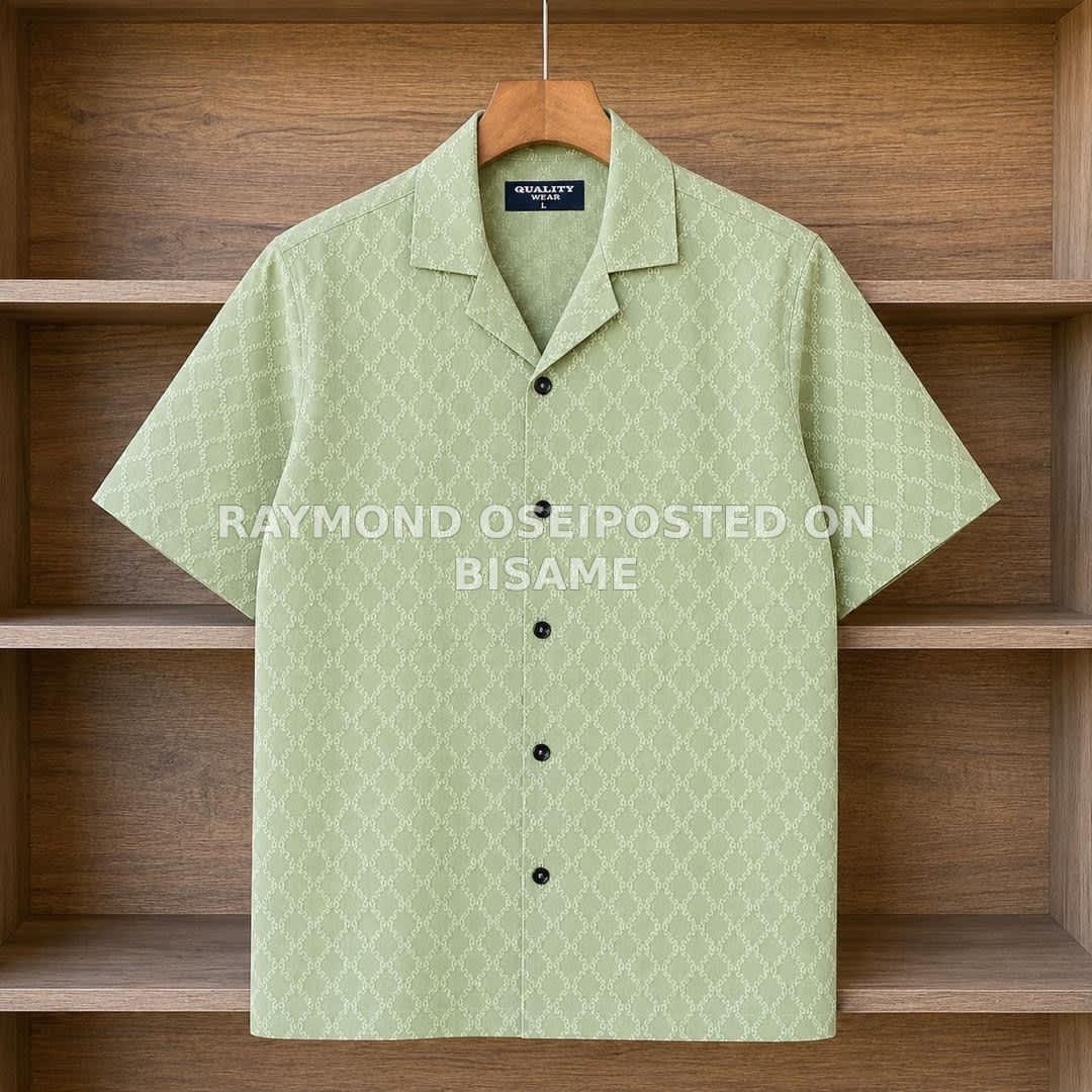 Short-Sleeve Shirts 